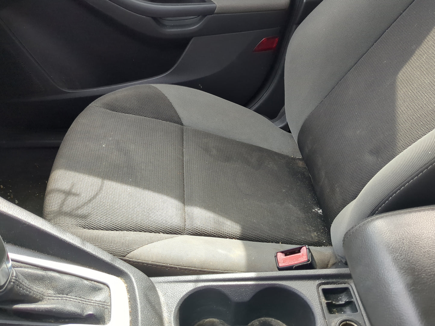 2012-2012 Ford Focus Passenger Front Seat Oem 1185775 - Oemusedautoparts1.com