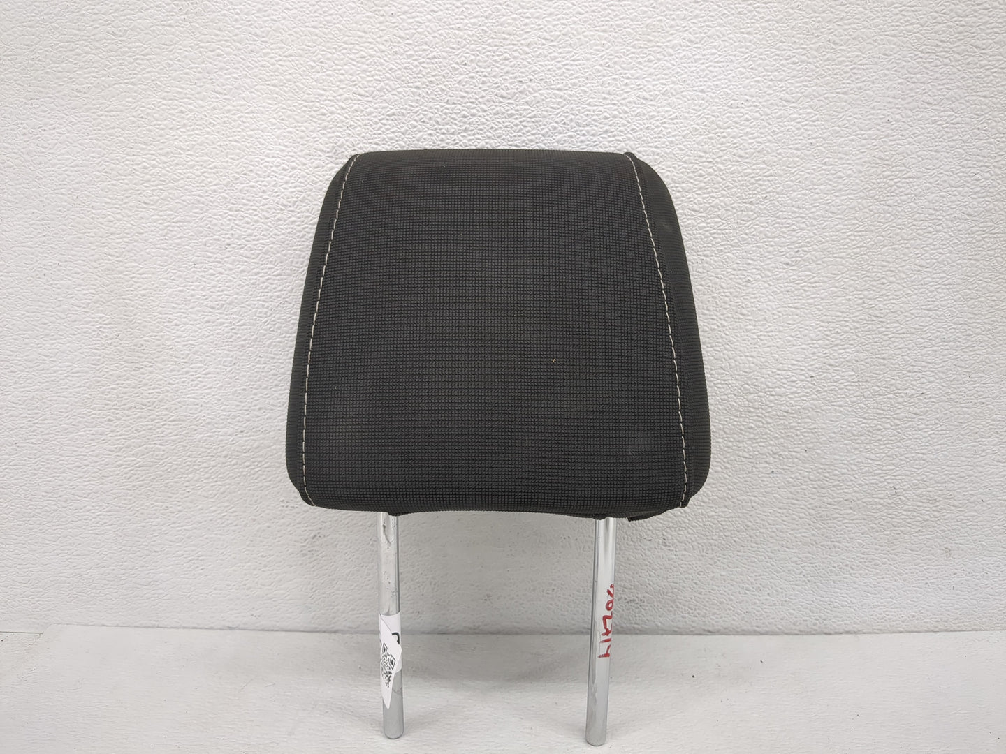 2012 Ford Focus Headrest Head Rest Rear Center Seat Fits OEM Used Auto Parts - Oemusedautoparts1.com