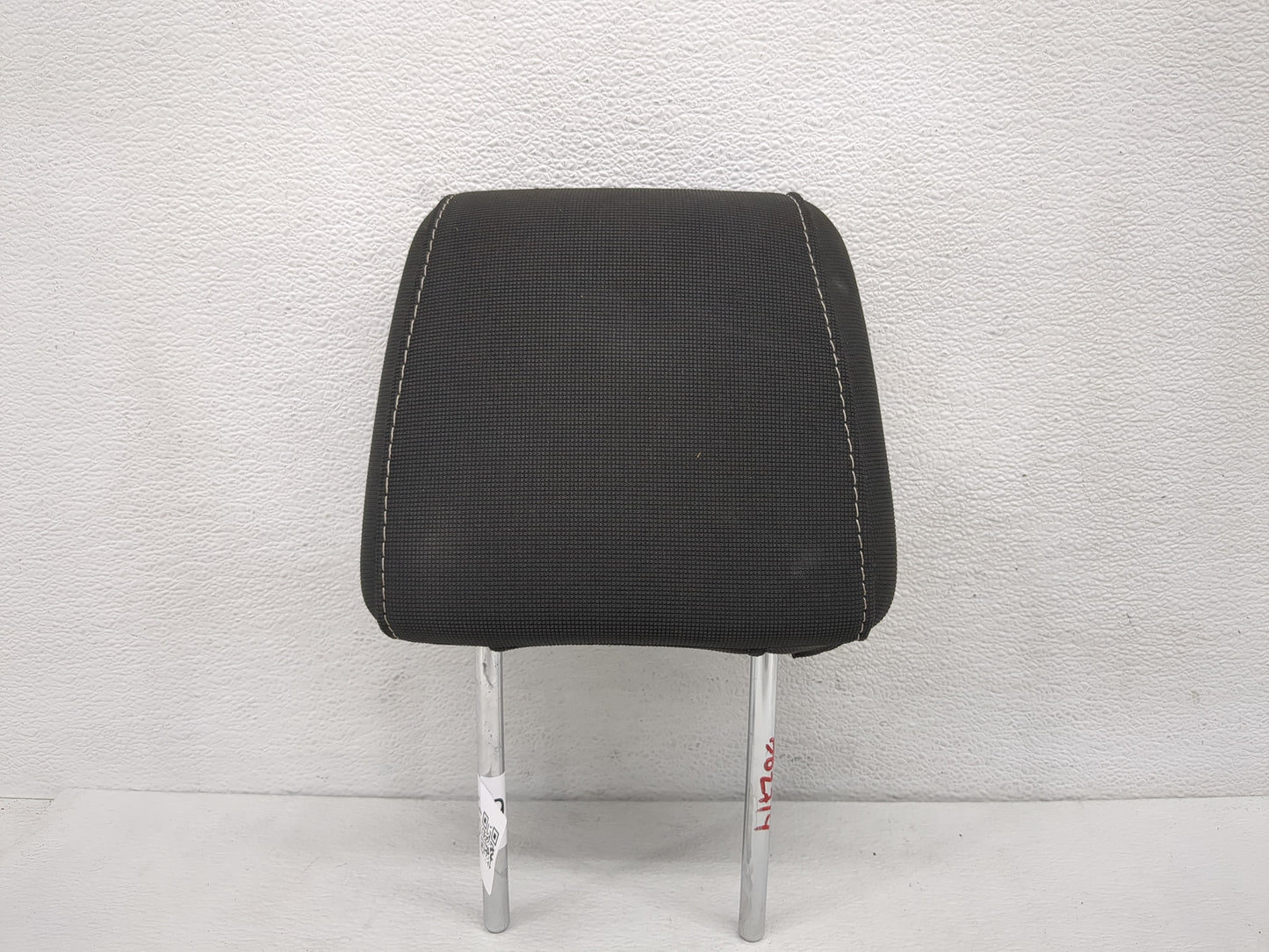 2012 Ford Focus Headrest Head Rest Rear Center Seat Fits OEM Used Auto Parts - Oemusedautoparts1.com