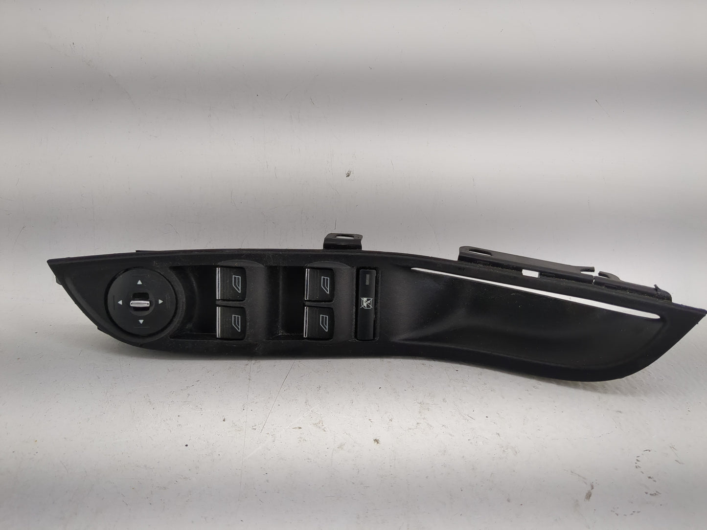 2012-2018 Ford Focus Master Power Window Switch Replacement Driver Side Left P/N:1085500X Fits OEM Used Auto Parts - Oemused