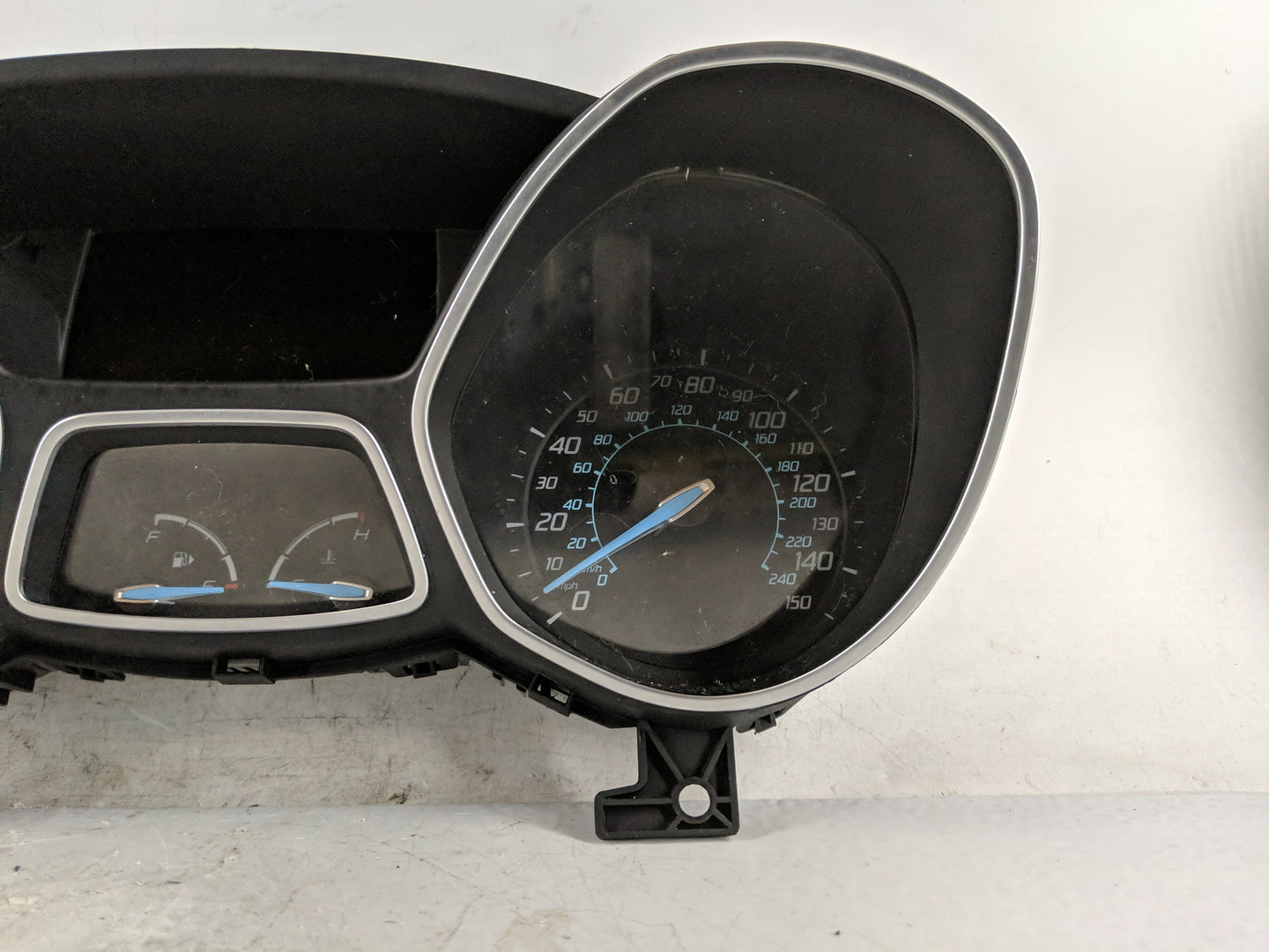2012 Ford Focus Instrument Cluster Speedometer Gauges P/N:CM5T-10849-TU Fits OEM Used Auto Parts - Oemusedautoparts1.com