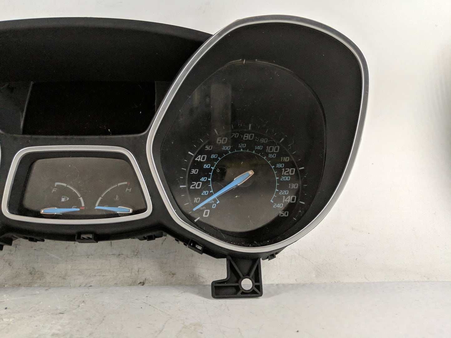2012 Ford Focus Instrument Cluster Speedometer Gauges P/N:CM5T-10849-TU Fits OEM Used Auto Parts - Oemusedautoparts1.com