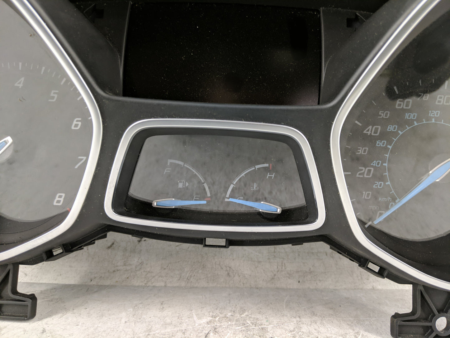 2012 Ford Focus Instrument Cluster Speedometer Gauges P/N:CM5T-10849-TU Fits OEM Used Auto Parts - Oemusedautoparts1.com