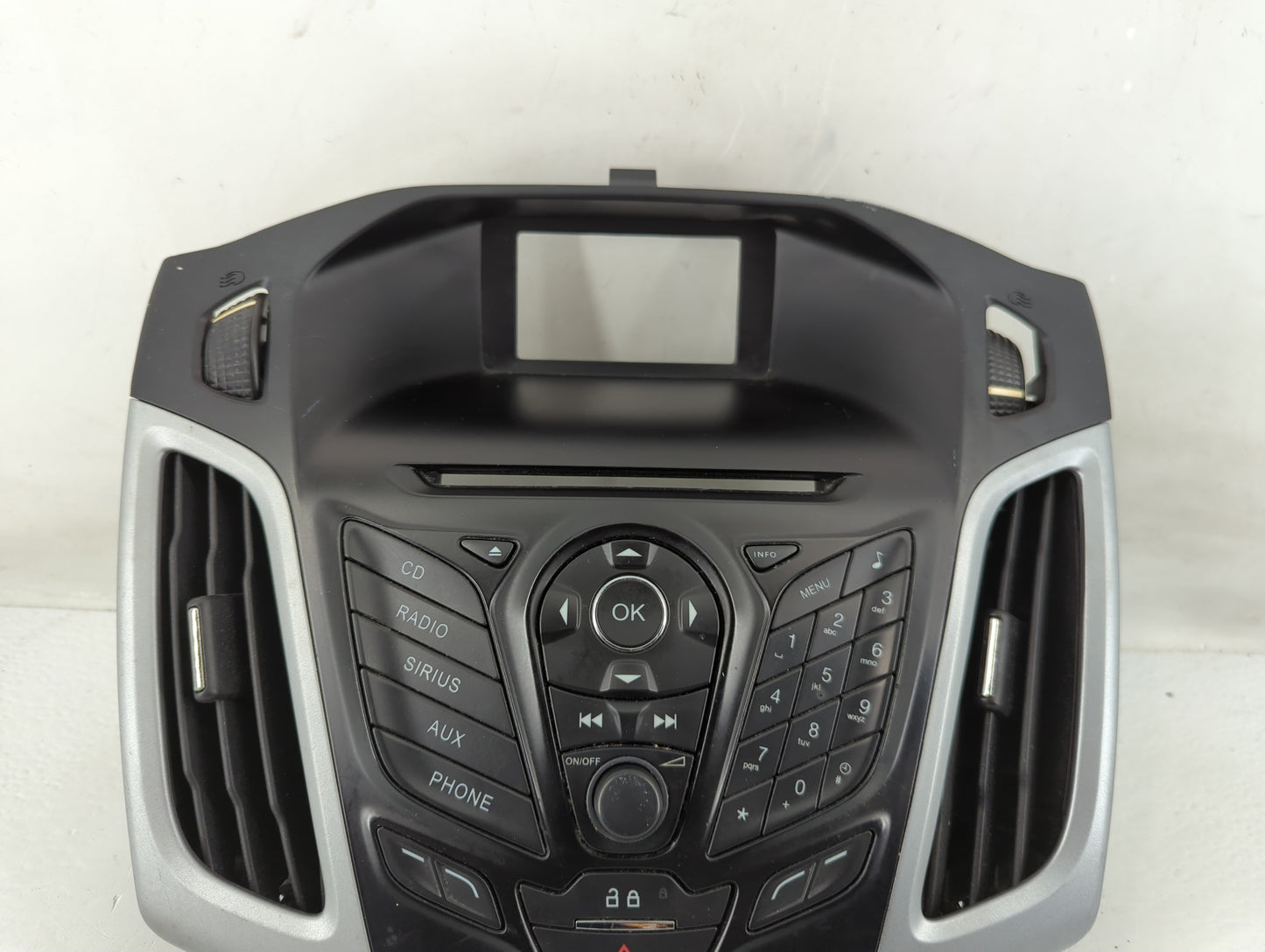2012-2013 Ford Focus Radio Control Panel - Oemusedautoparts1.com