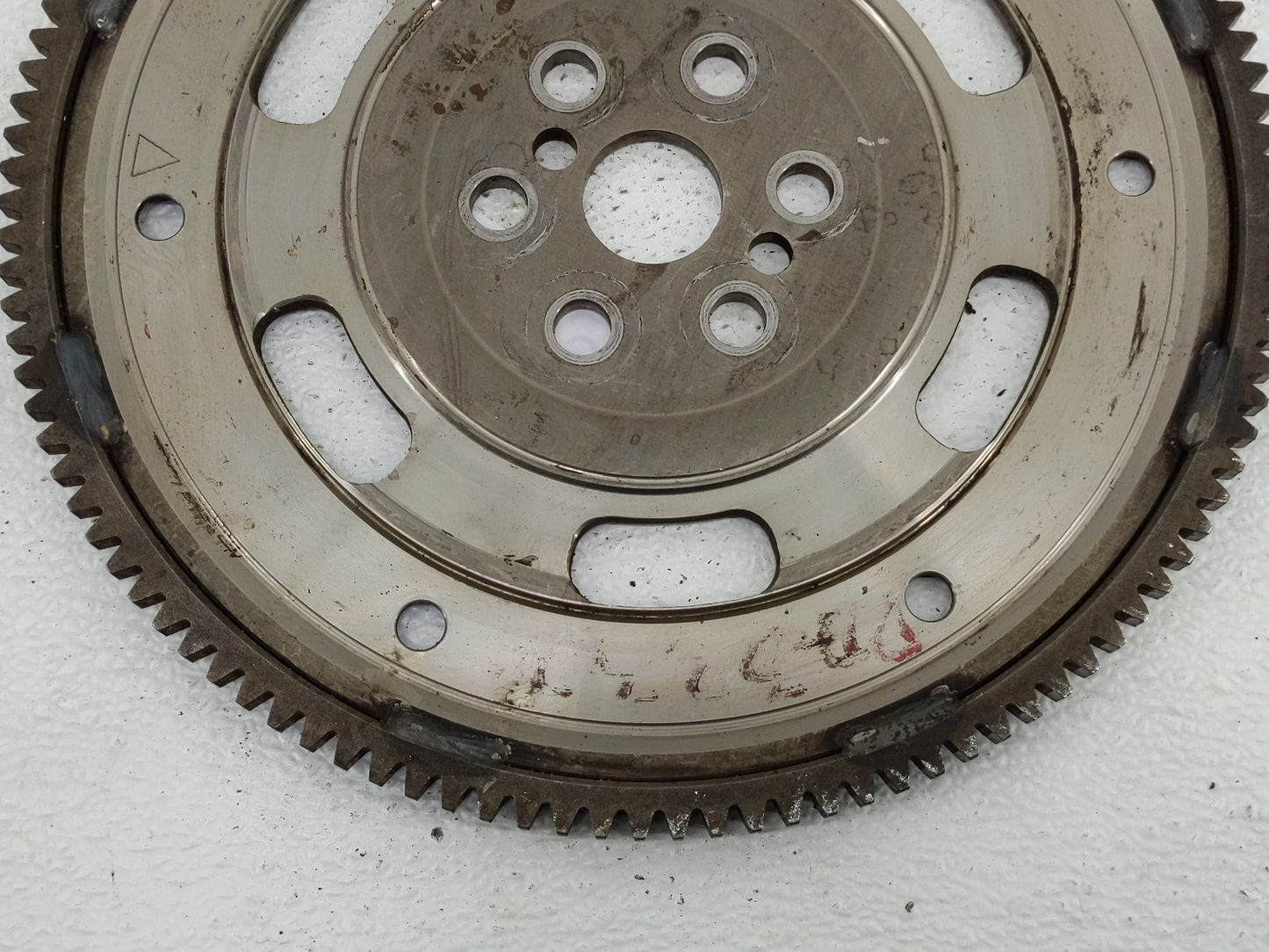 2012-2018 Ford Focus Transmission Flywheel Flexplate Fits Fits 2012 2013 2014 2015 2016 2017 2018 OEM Used Auto Parts - Oemu