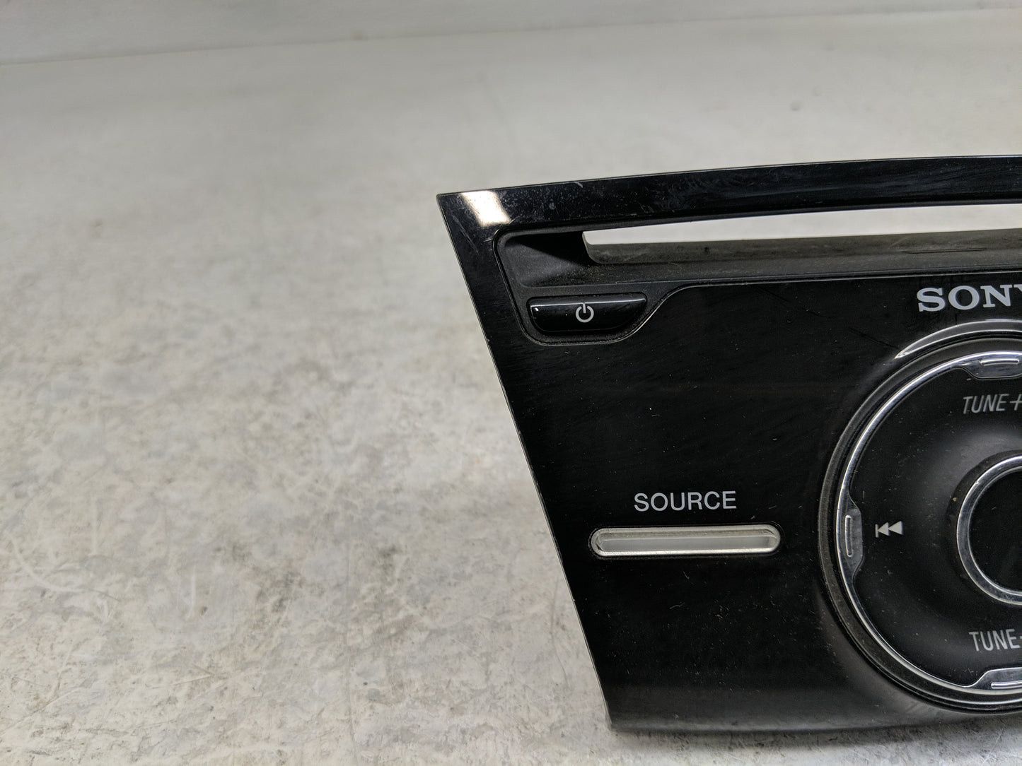 2012-2013 Ford Focus Radio AM FM Cd Player Receiver Replacement Fits Fits 2012 2013 OEM Used Auto Parts - Oemusedautoparts1.