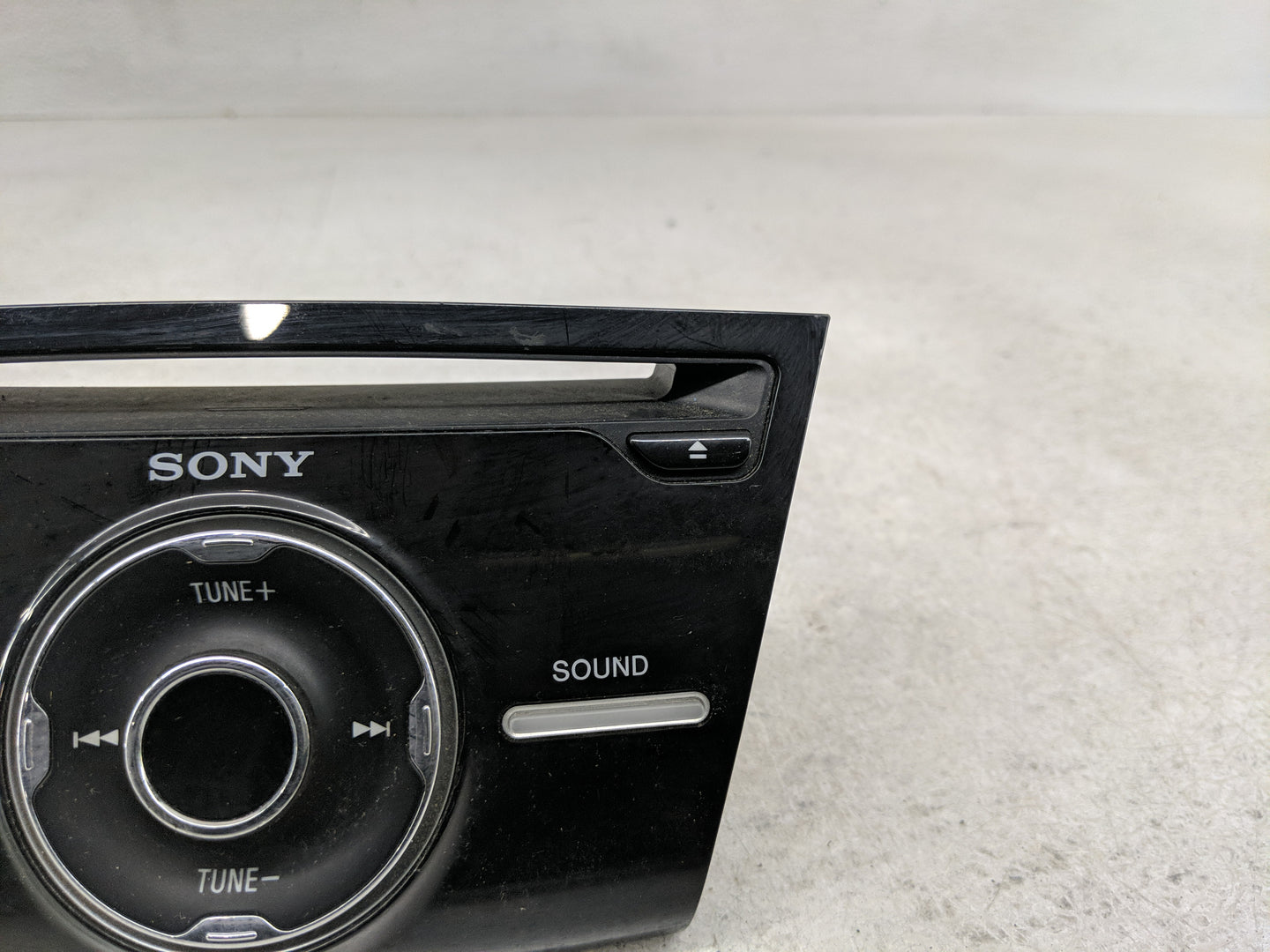 2012-2013 Ford Focus Radio AM FM Cd Player Receiver Replacement Fits Fits 2012 2013 OEM Used Auto Parts - Oemusedautoparts1.