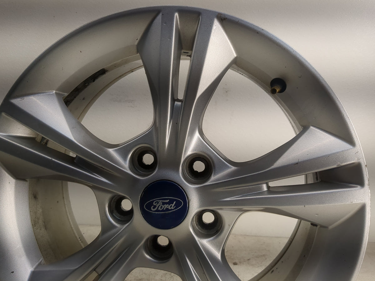 2012-2014 Ford Focus Oem Wheel Rim 1264377 - Oemusedautoparts1.com