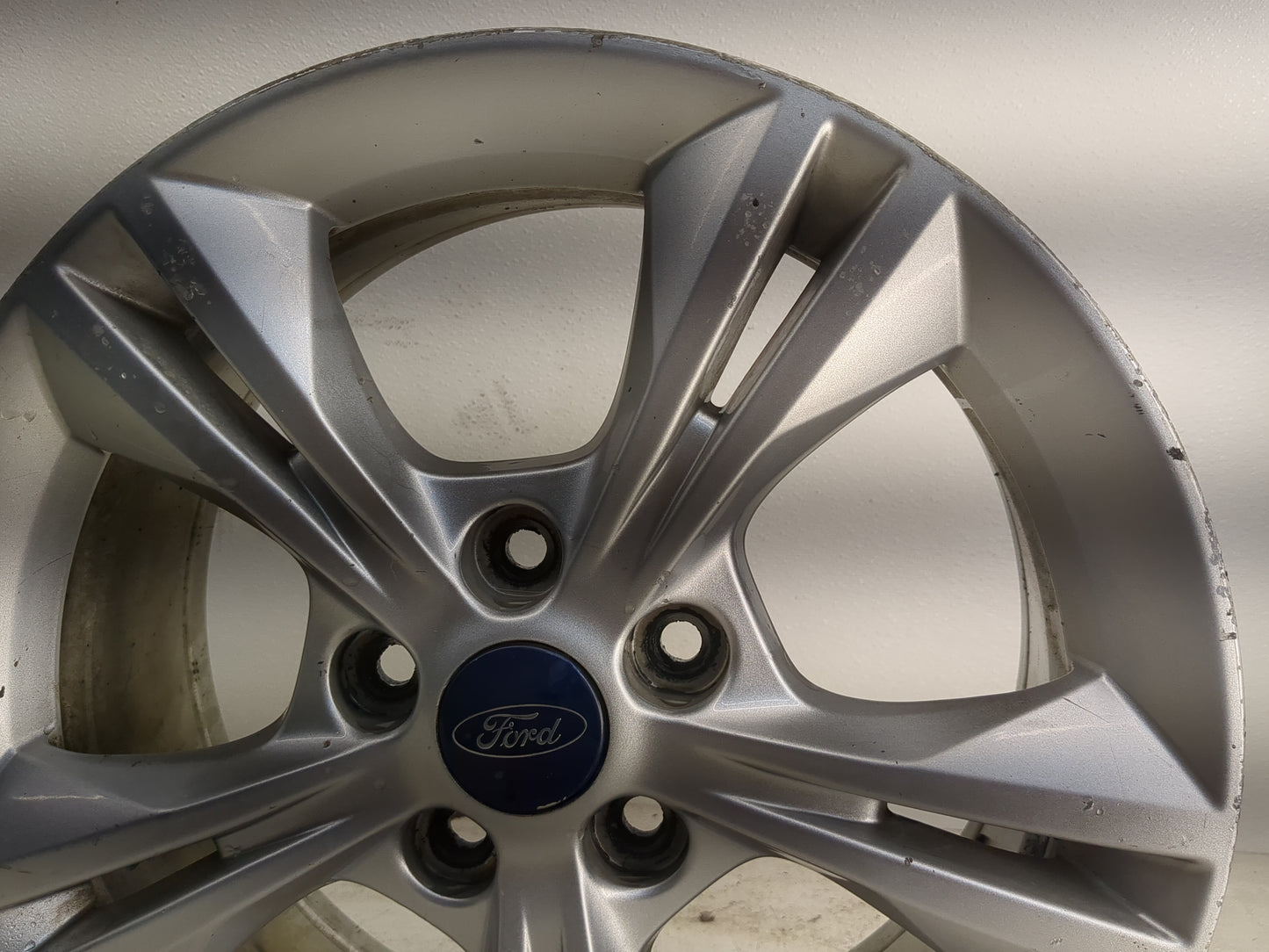 2012-2014 Ford Focus Oem Wheel Rim 1264385 - Oemusedautoparts1.com