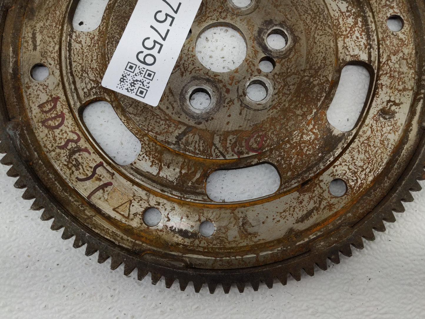 2012-2018 Ford Focus Transmission Flywheel Flexplate P/N:BV6P-7M093-BC Fits Fits 2012 2013 2014 2015 2016 2017 2018 OEM Used