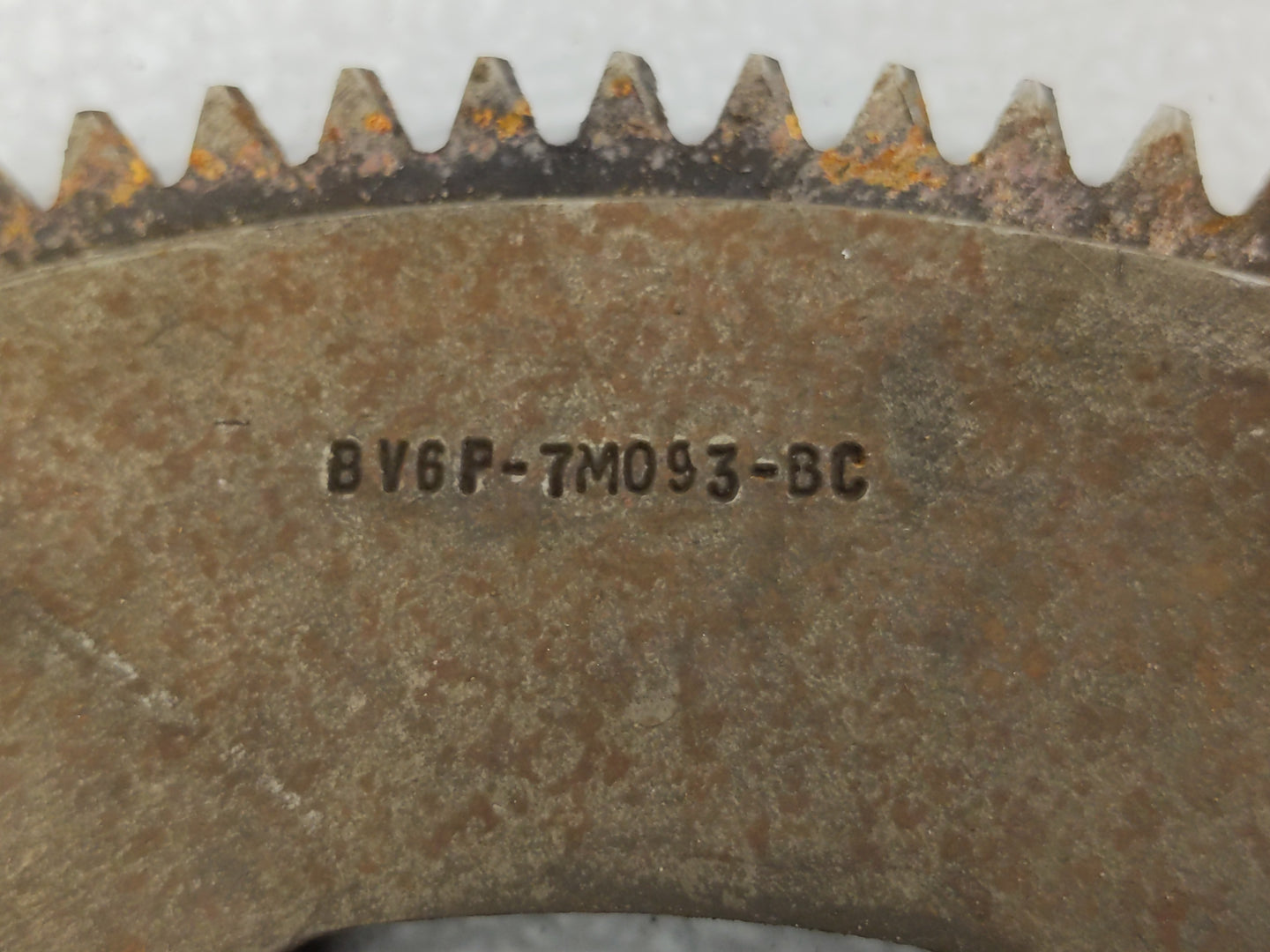 2012-2018 Ford Focus Transmission Flywheel Flexplate P/N:BV6P-7M093-BC Fits Fits 2012 2013 2014 2015 2016 2017 2018 OEM Used
