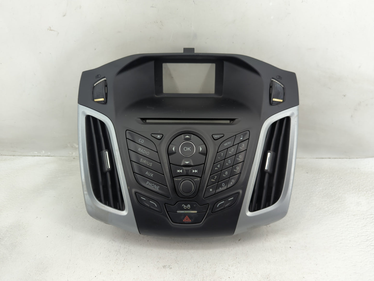 2012-2013 Ford Focus Radio Control Panel - Oemusedautoparts1.com