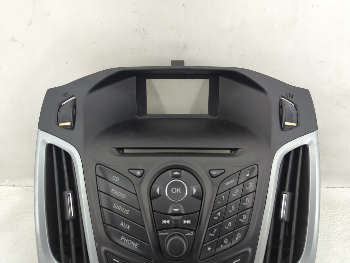 2012-2013 Ford Focus Radio Control Panel - Oemusedautoparts1.com