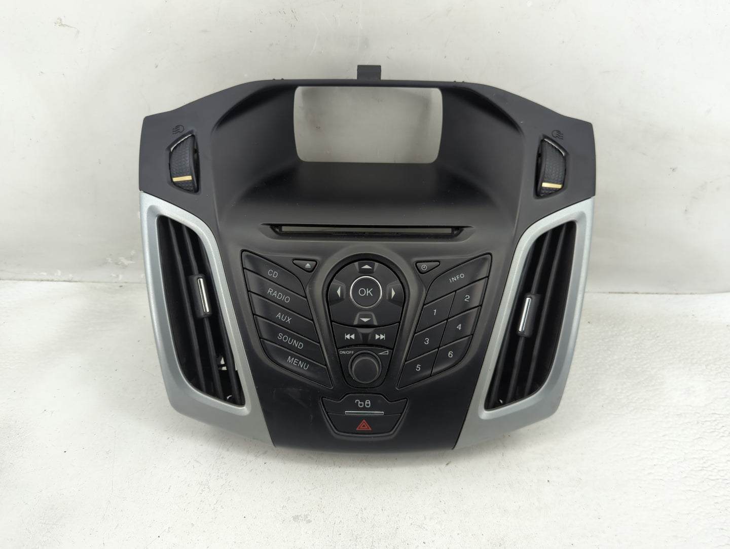 2012-2013 Ford Focus Radio Control Panel - Oemusedautoparts1.com