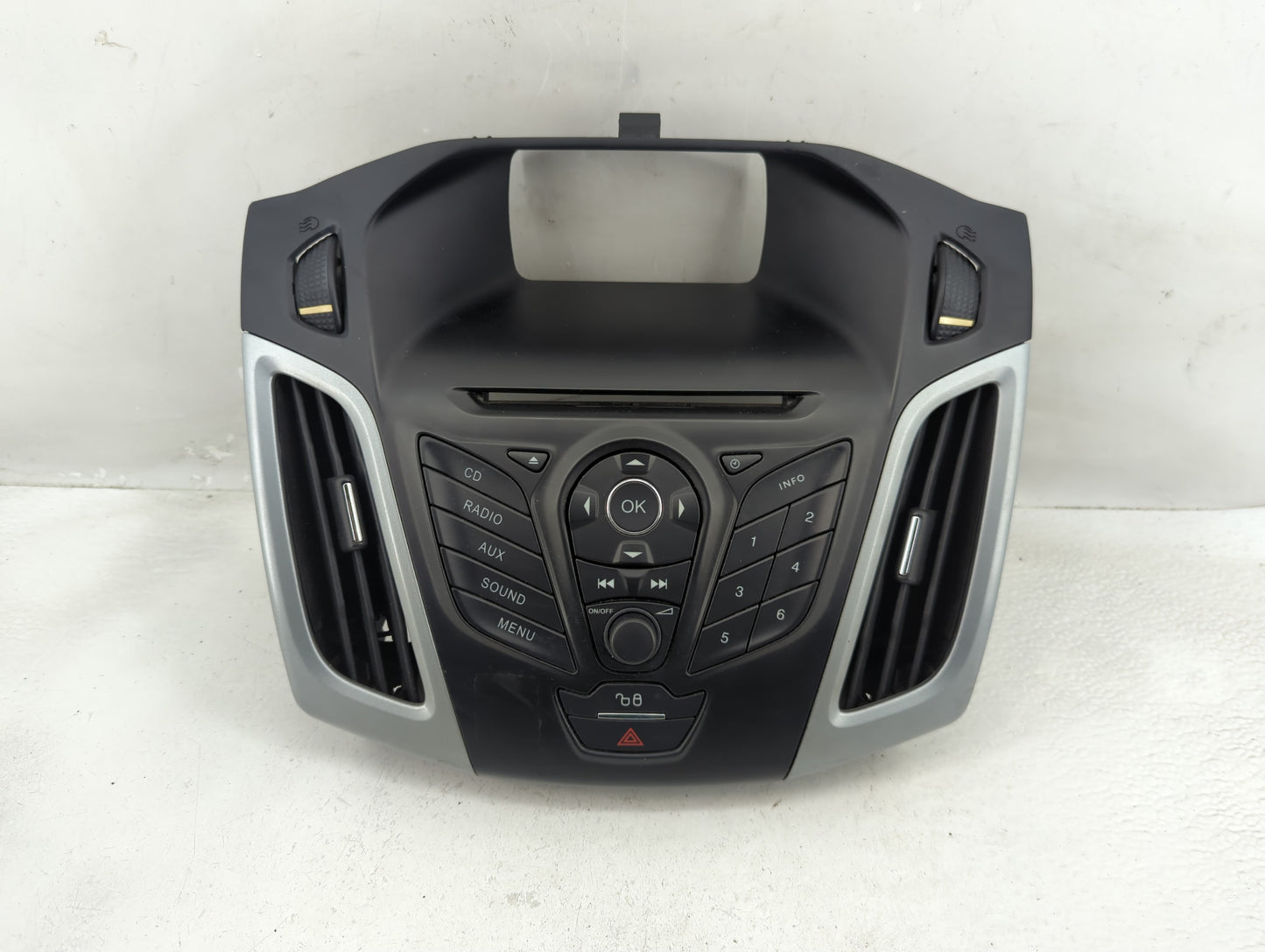 2012-2013 Ford Focus Radio Control Panel - Oemusedautoparts1.com