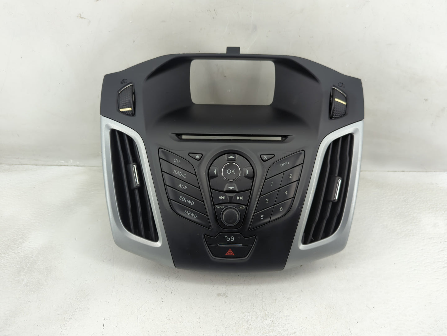 2012-2013 Ford Focus Radio Control Panel - Oemusedautoparts1.com