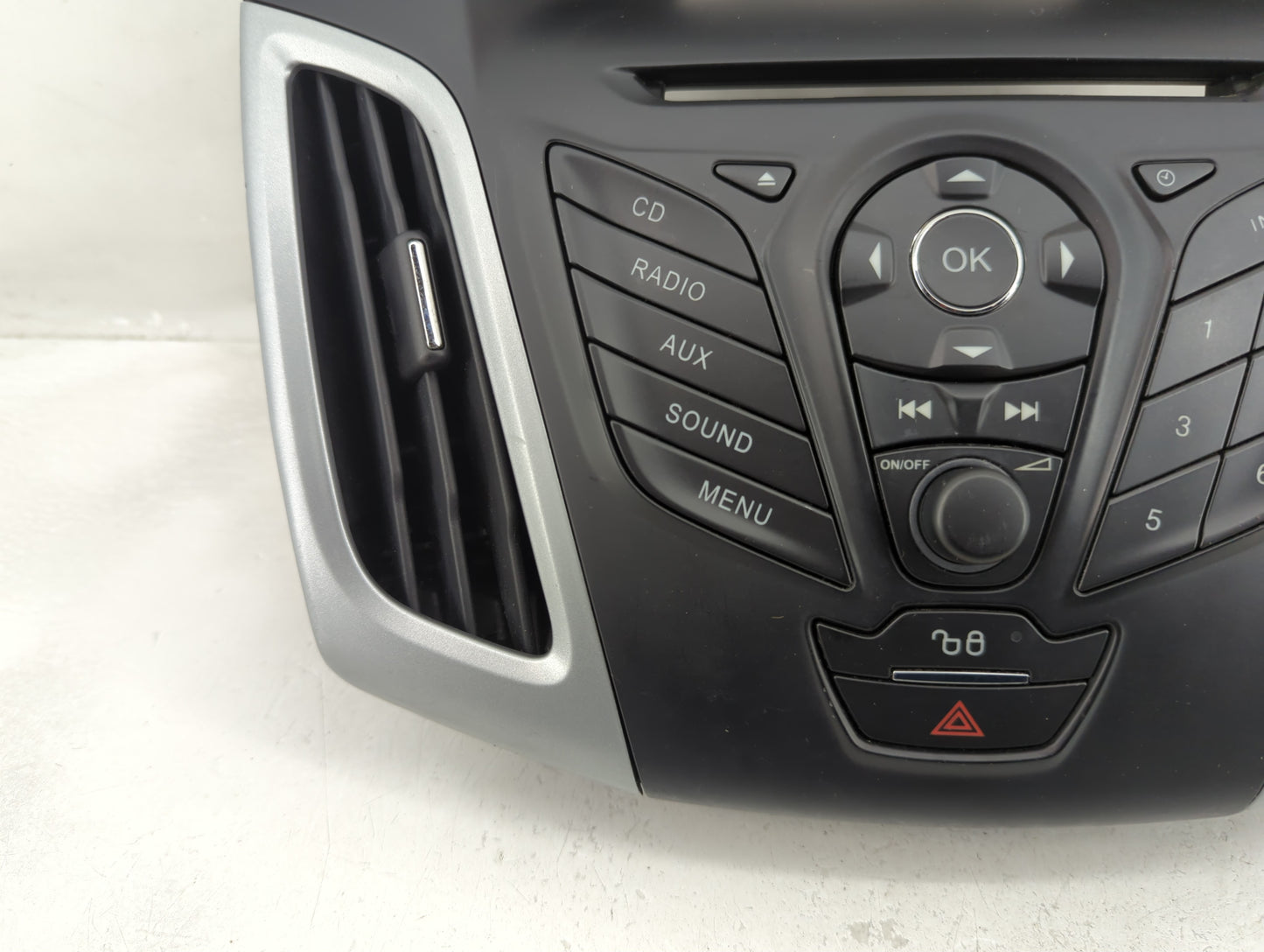 2012-2013 Ford Focus Radio Control Panel - Oemusedautoparts1.com