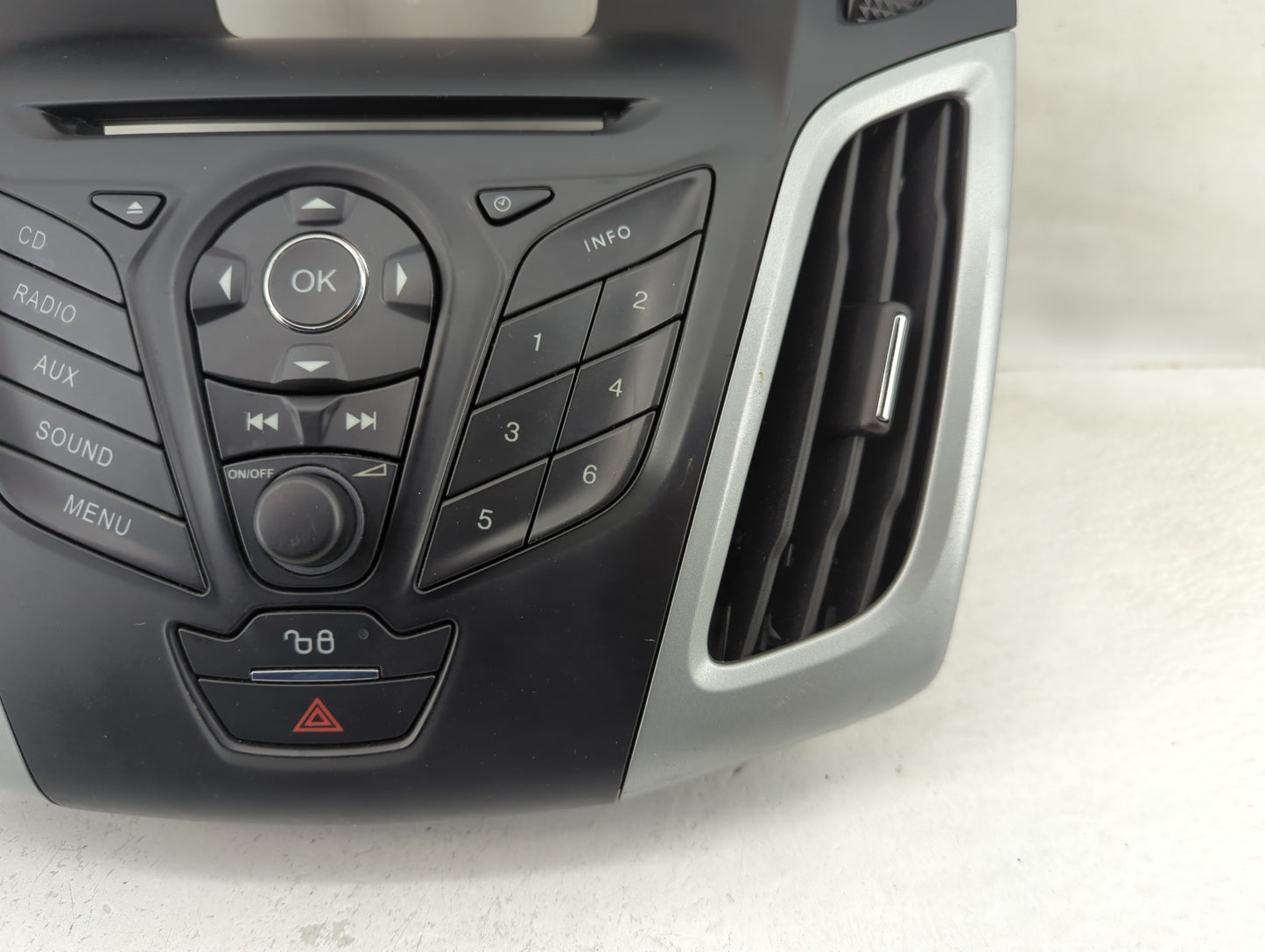 2012-2013 Ford Focus Radio Control Panel - Oemusedautoparts1.com
