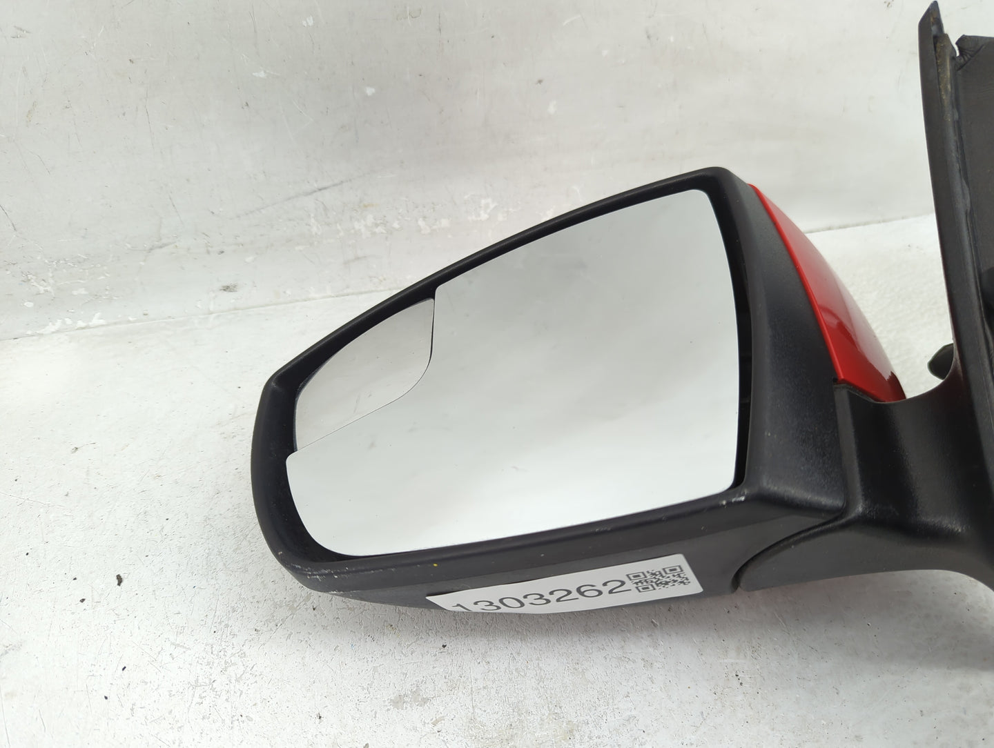 2012-2014 Ford Focus Driver Side View Mirror - Left Door Mirror OEM Used - Oemusedautoparts1.com