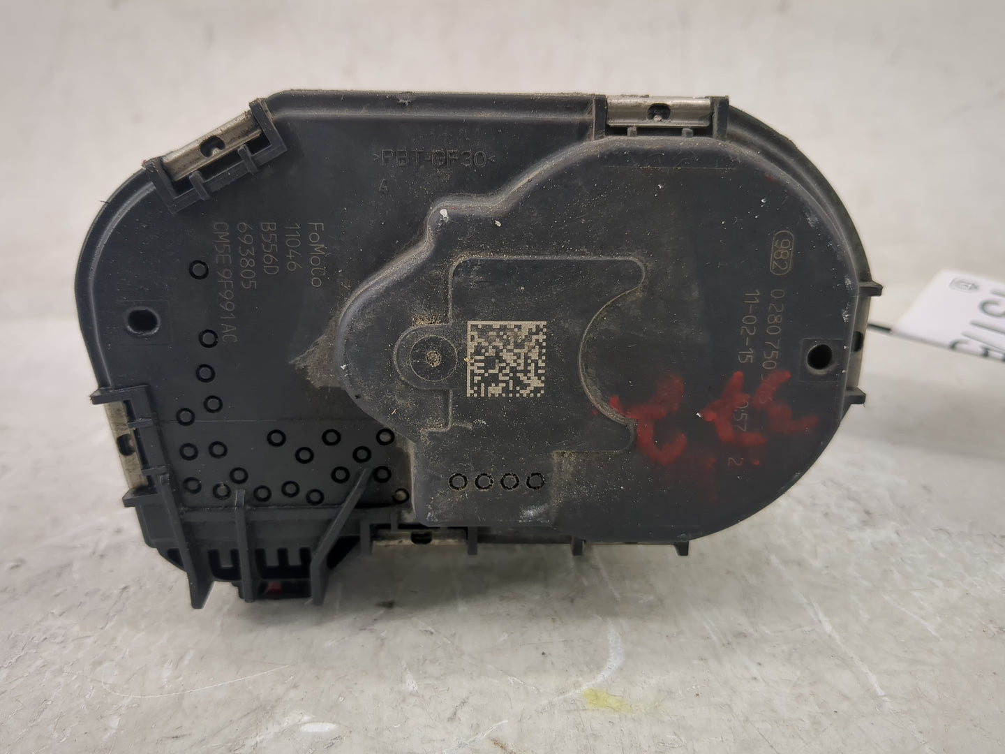 2012-2013 Ford Focus Throttle Body P/N:0 280 750 586 Fits Fits 2012 2013 2014 2015 2016 2017 OEM Used Auto Parts - Oemusedau