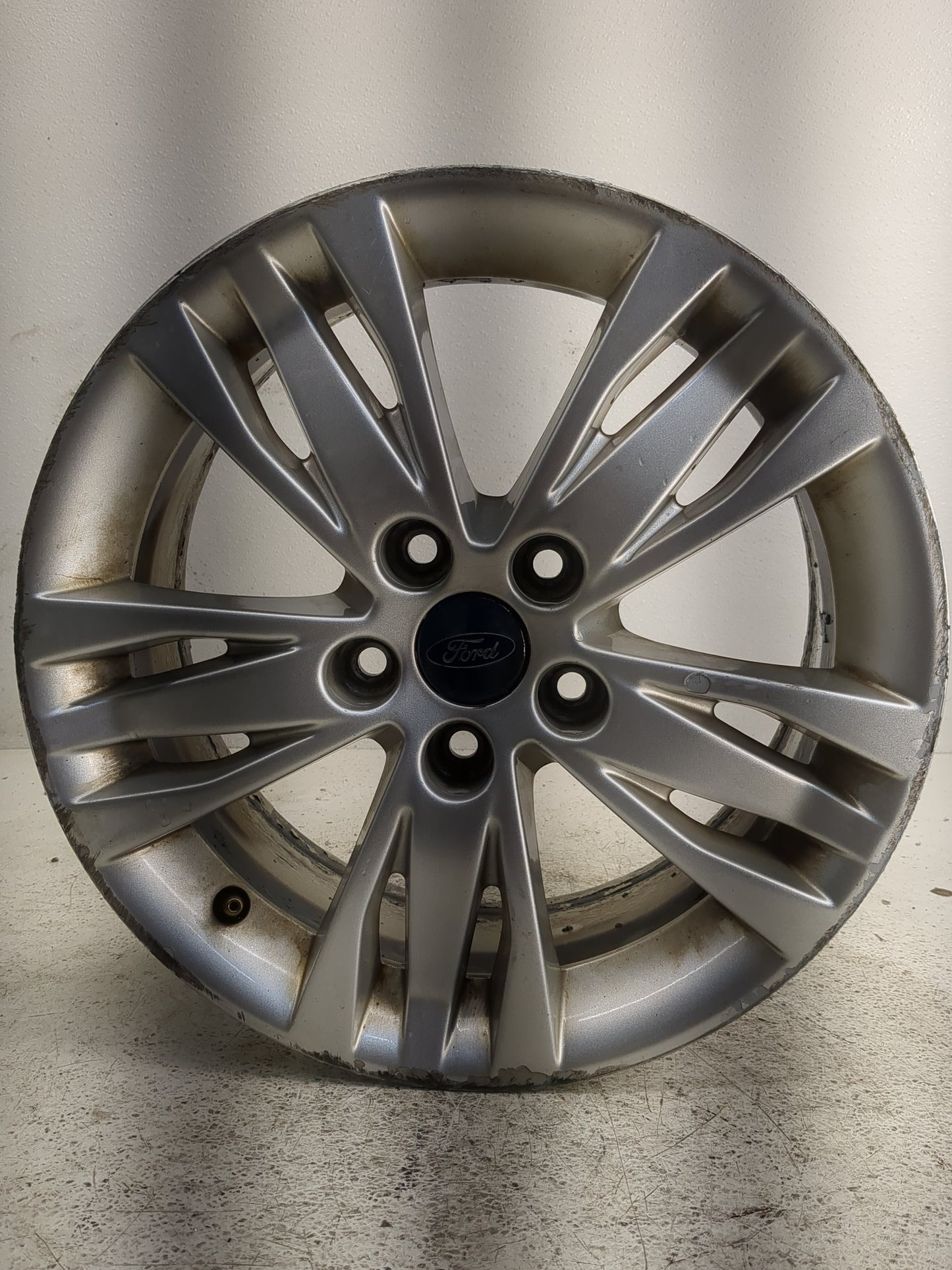 2012-2012 Ford Focus Oem Wheel Rim 1351952 - Oemusedautoparts1.com