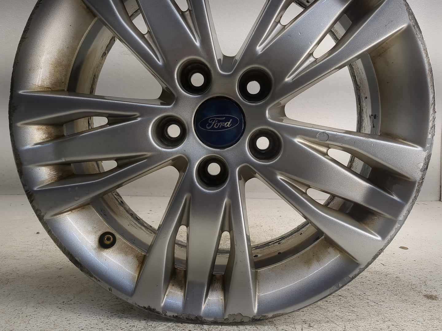 2012-2012 Ford Focus Oem Wheel Rim 1351952 - Oemusedautoparts1.com