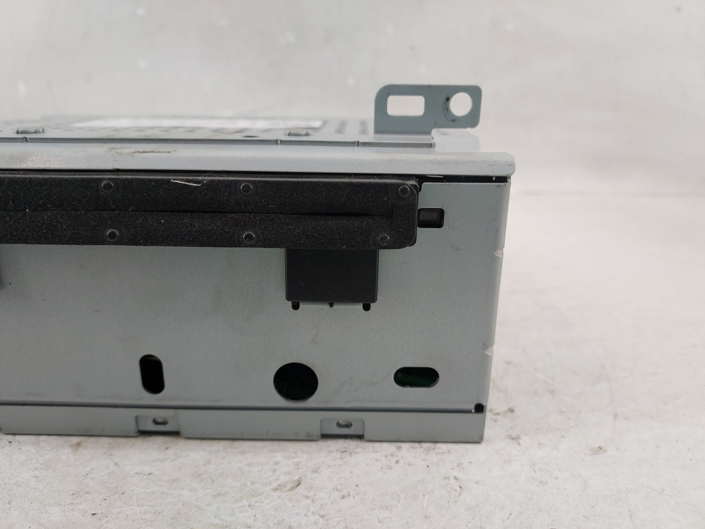 2012-2014 Ford Focus Radio AM FM Cd Player Receiver Replacement P/N:CH5T-19C107-KB Fits Fits 2012 2013 2014 OEM Used Auto Pa