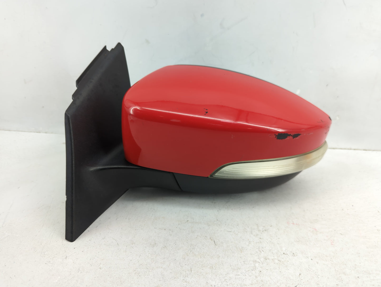 2012-2014 Ford Focus Driver Side View Mirror - Left Door Mirror OEM Used - Oemusedautoparts1.com