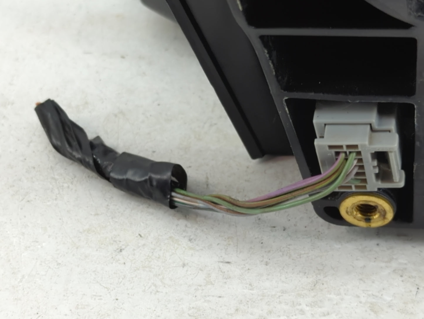 2012-2014 Ford Focus Driver Side View Mirror - Left Door Mirror OEM Used - Oemusedautoparts1.com