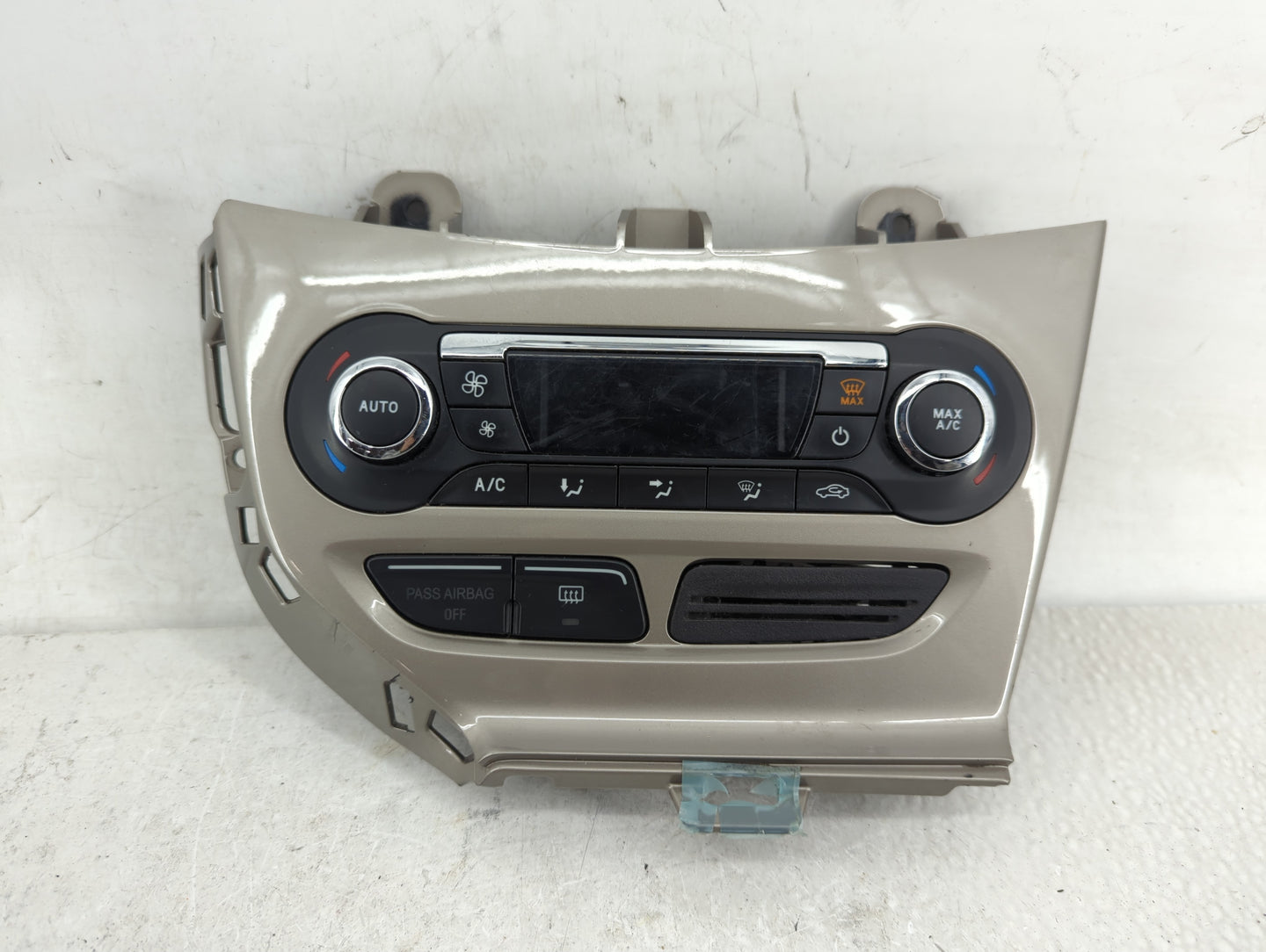 2012 Ford Focus Climate Control Module Temperature AC/Heater Replacement P/N:BM5T-18C612-AJ Fits OEM Used Auto Parts - Oemus