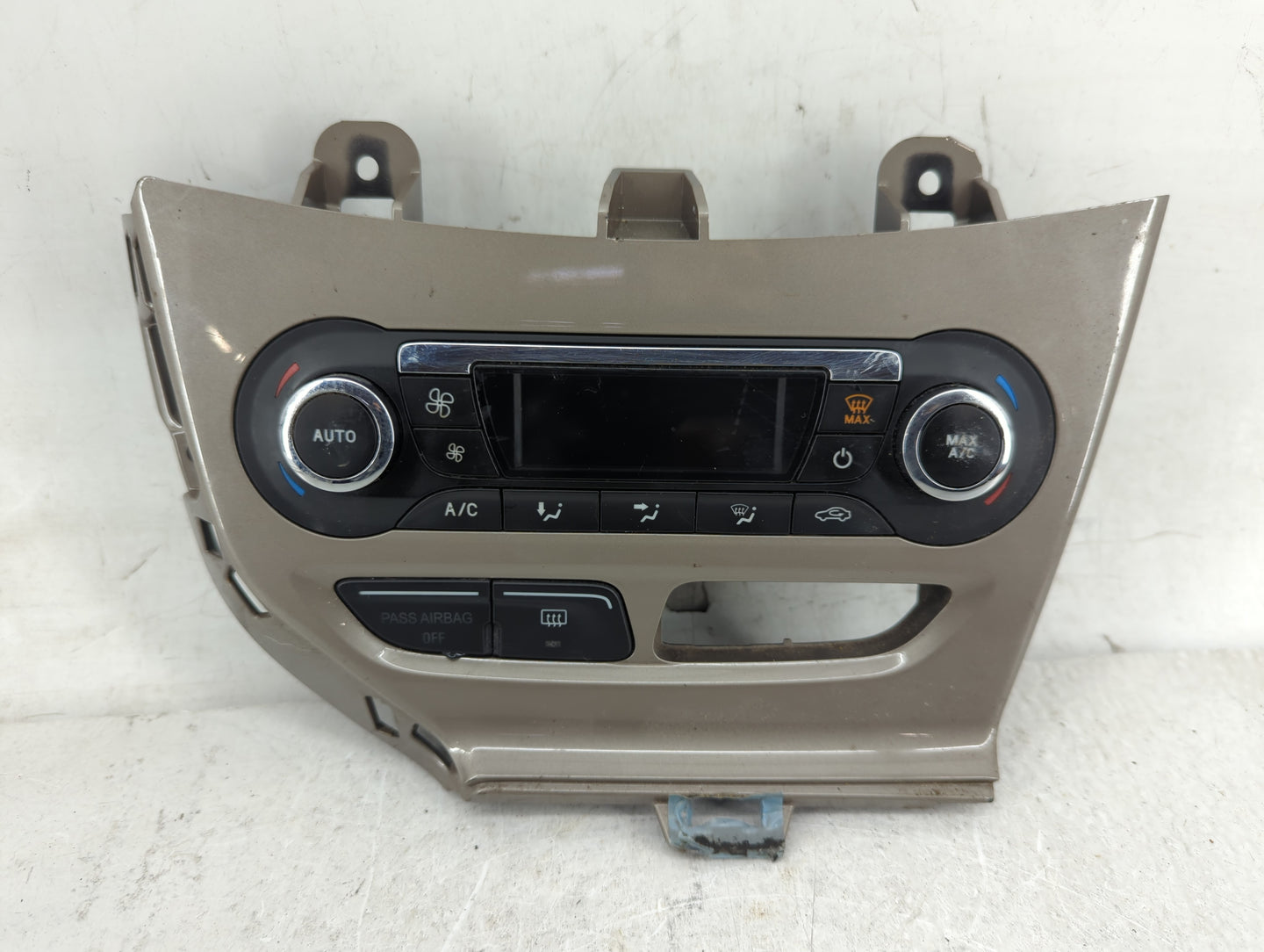 2012 Ford Focus Climate Control Module Temperature AC/Heater Replacement P/N:BM5T-18C612-AE Fits OEM Used Auto Parts - Oemus