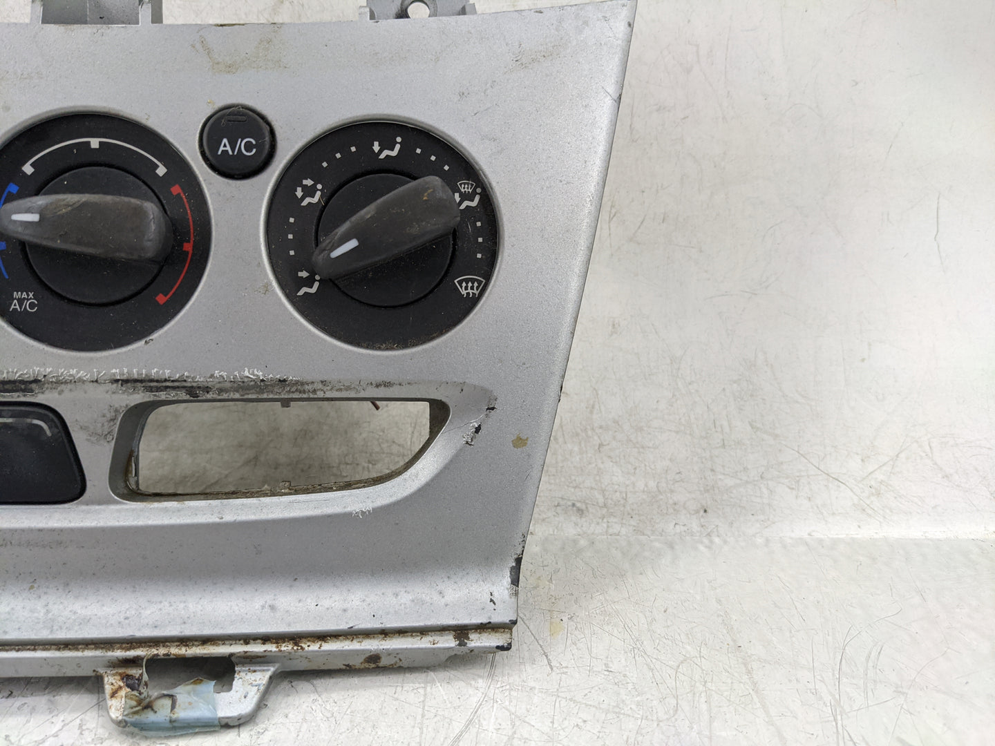 2012 Ford Focus Climate Control Module Temperature AC/Heater Replacement P/N:CM5T-14B418-AA Fits OEM Used Auto Parts - Oemus