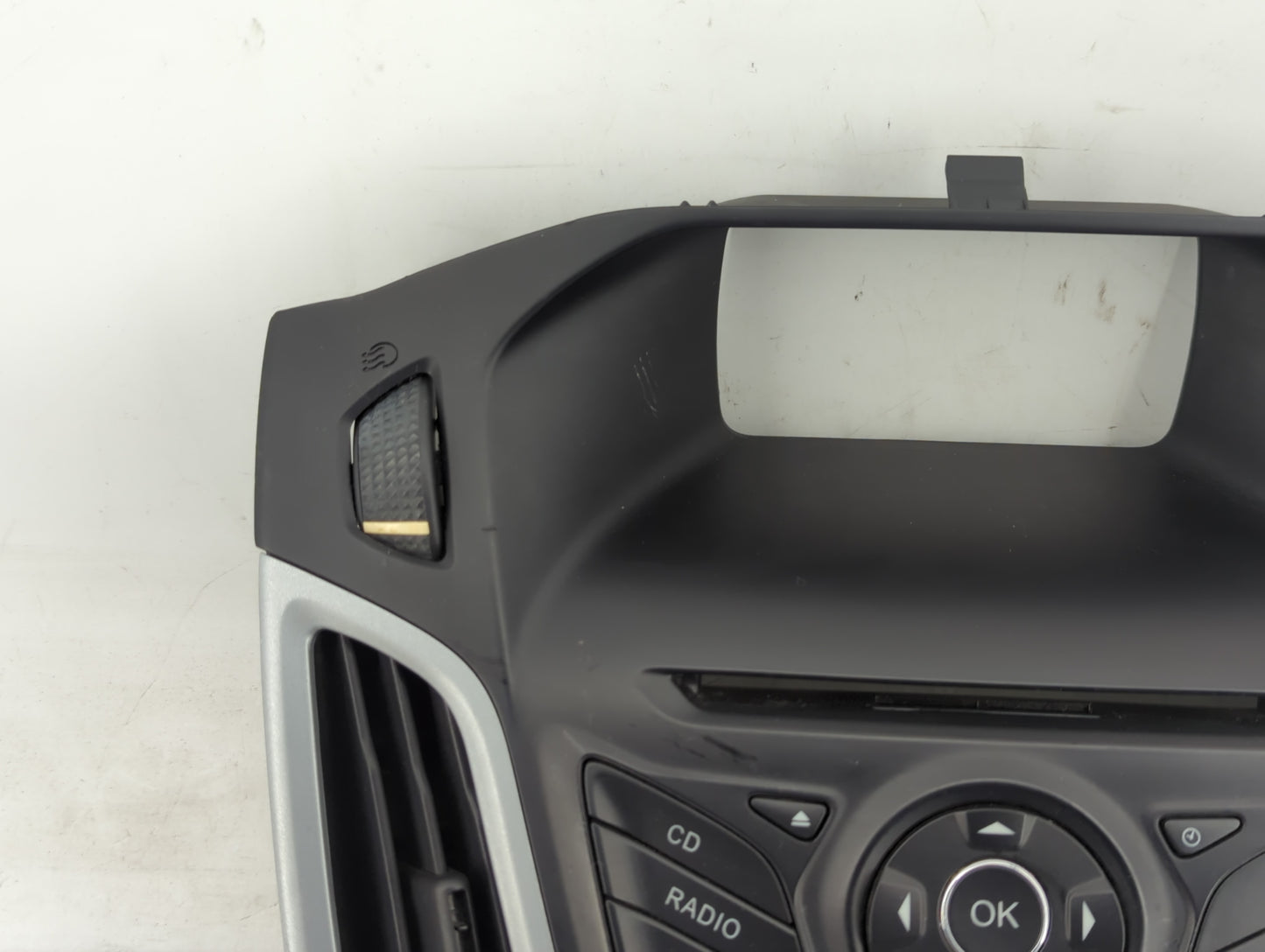 2012-2013 Ford Focus Radio Control Panel - Oemusedautoparts1.com