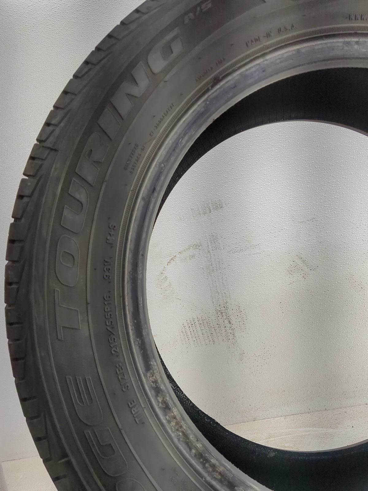 Used Tire 215/55R16 KELLY EDGE TOURING A/S 93V - Tread Depth 7/32 - Oemusedautoparts1.com