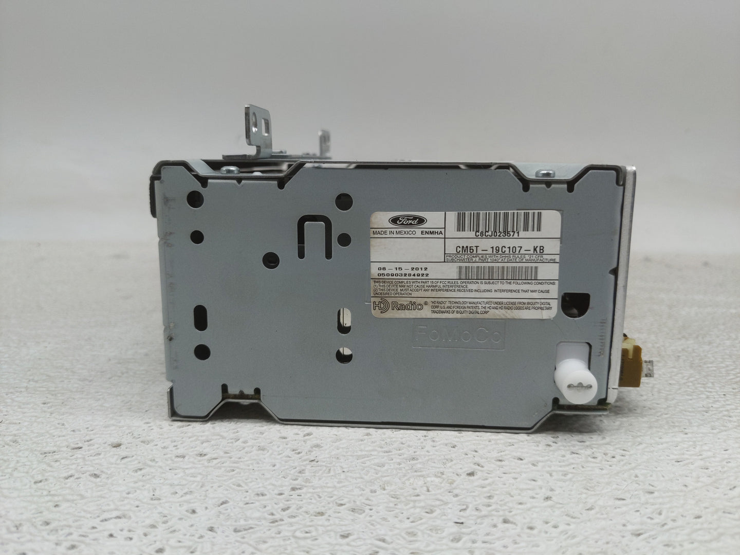2012-2014 Ford Focus Radio AM FM Cd Player Receiver Replacement P/N:CM5T-19C107-KB Fits Fits 2012 2013 2014 OEM Used Auto Pa