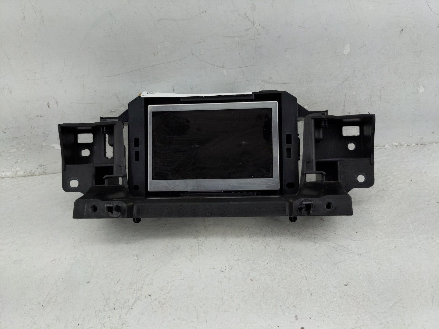 2012-2013 Ford Focus Radio AM FM Cd Player Receiver Replacement P/N:CM5T-188955-CE Fits Fits 2012 2013 OEM Used Auto Parts -