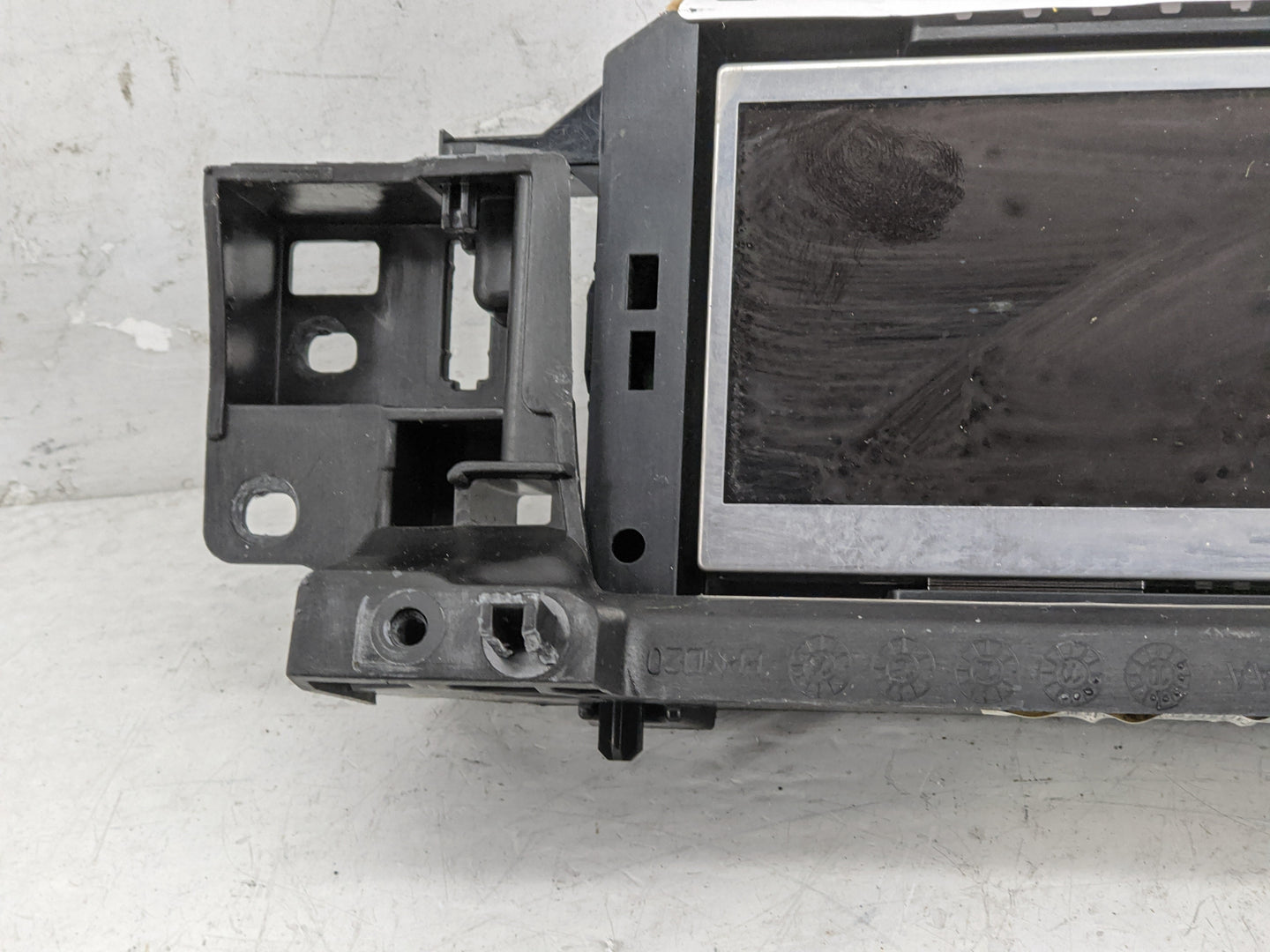 2012-2013 Ford Focus Radio AM FM Cd Player Receiver Replacement P/N:CM5T-188955-CE Fits Fits 2012 2013 OEM Used Auto Parts -