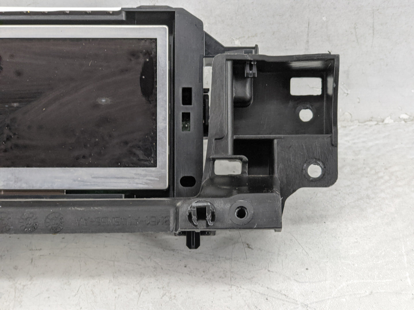2012-2013 Ford Focus Radio AM FM Cd Player Receiver Replacement P/N:CM5T-188955-CE Fits Fits 2012 2013 OEM Used Auto Parts -