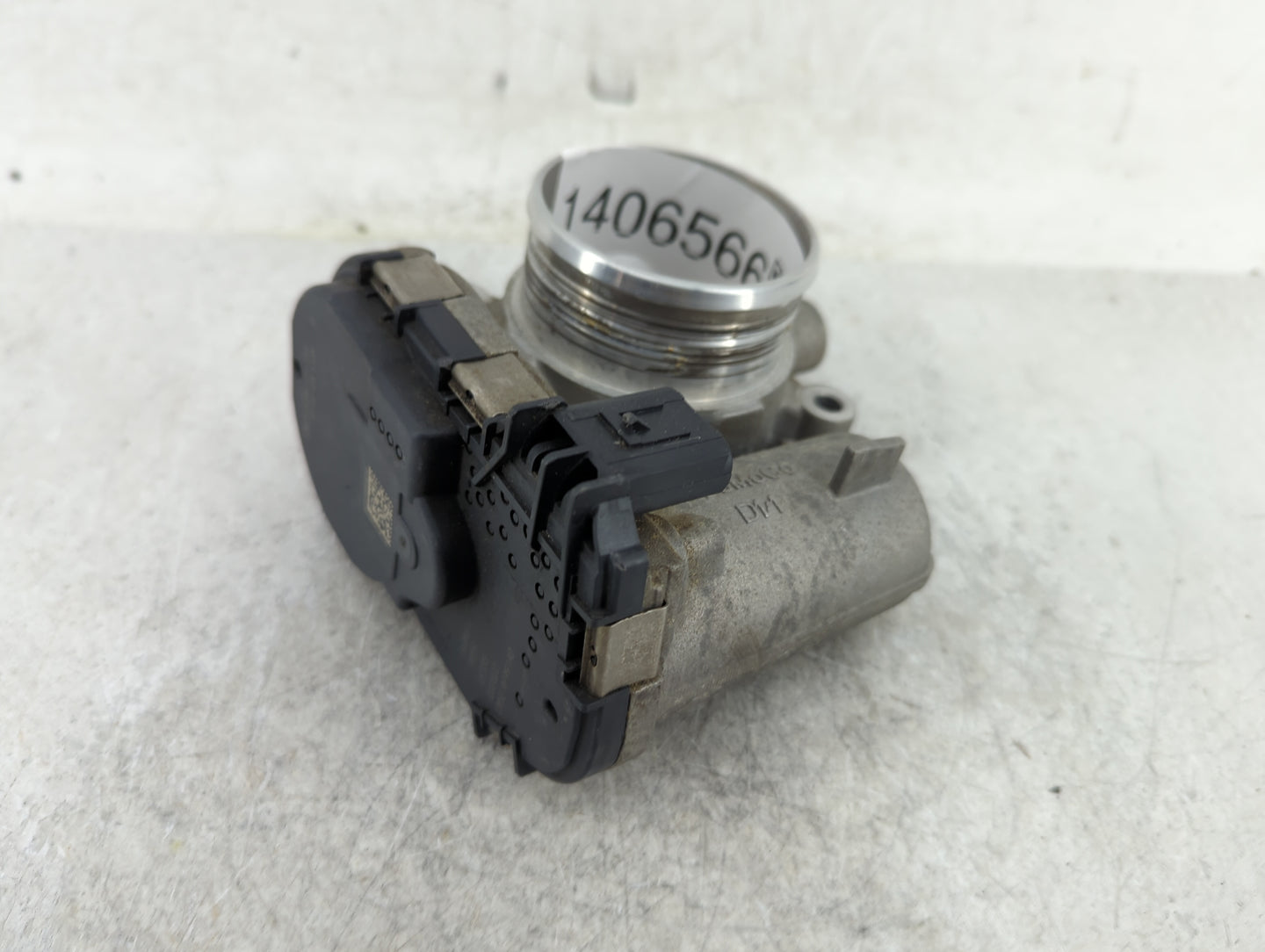 2012-2013 Ford Focus Throttle Body P/N:0280750585 CM5E-9F991-AD Fits Fits 2012 2013 2014 2015 2016 2017 OEM Used Auto Parts 