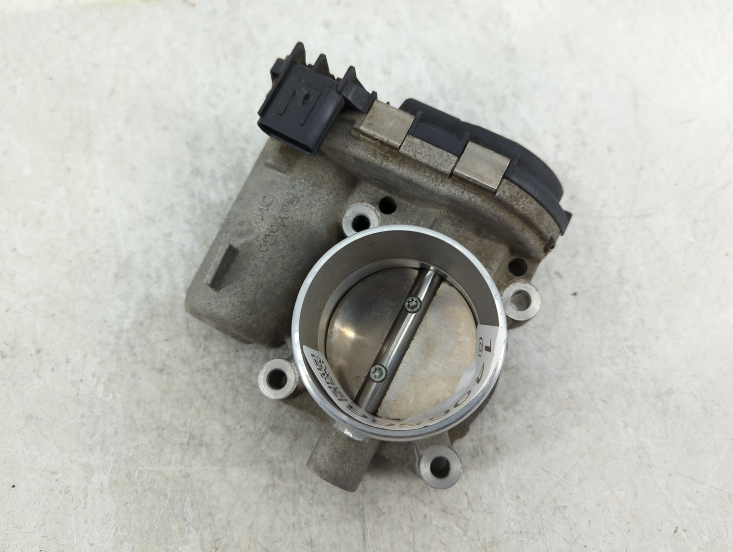 2012-2013 Ford Focus Throttle Body P/N:0280750585 CM5E-9F991-AD Fits Fits 2012 2013 2014 2015 2016 2017 OEM Used Auto Parts 