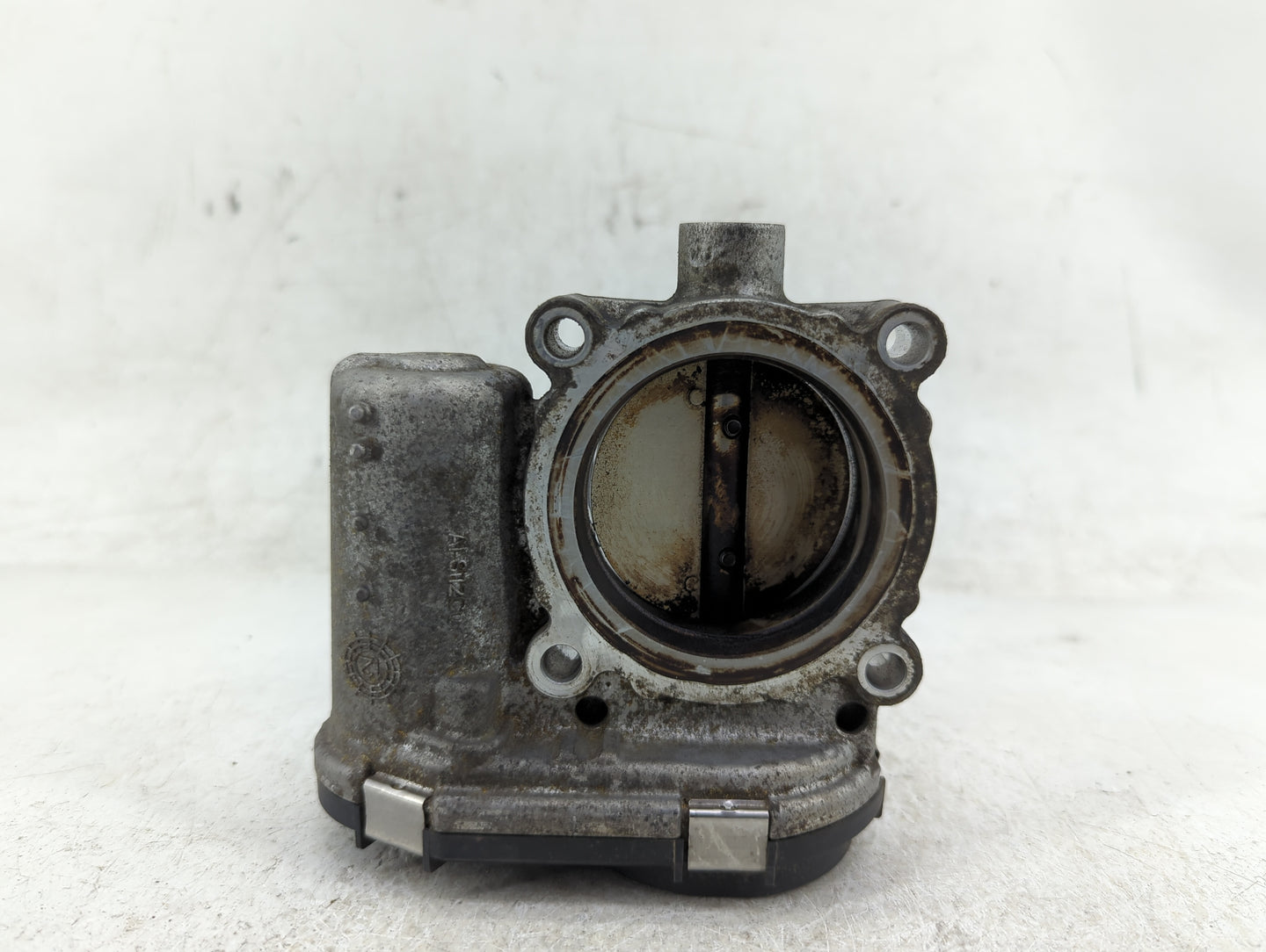 2012-2013 Ford Focus Throttle Body P/N:0280750586 Fits Fits 2012 2013 2014 2015 2016 2017 OEM Used Auto Parts - Oemusedautop