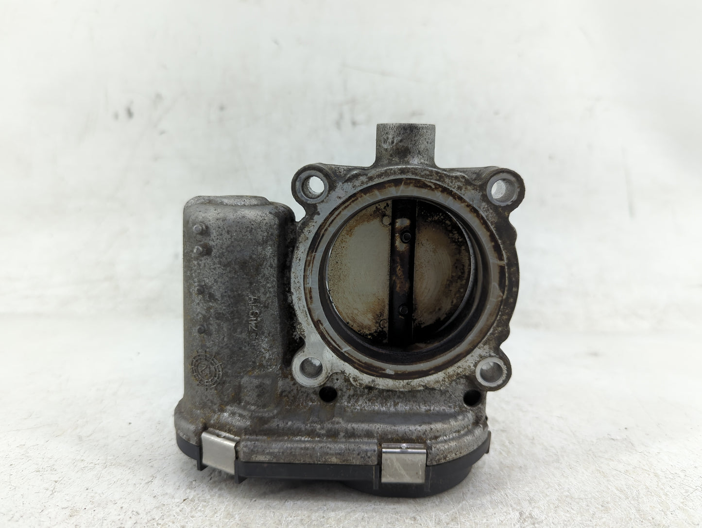 2012-2013 Ford Focus Throttle Body P/N:0280750586 Fits Fits 2012 2013 2014 2015 2016 2017 OEM Used Auto Parts - Oemusedautop
