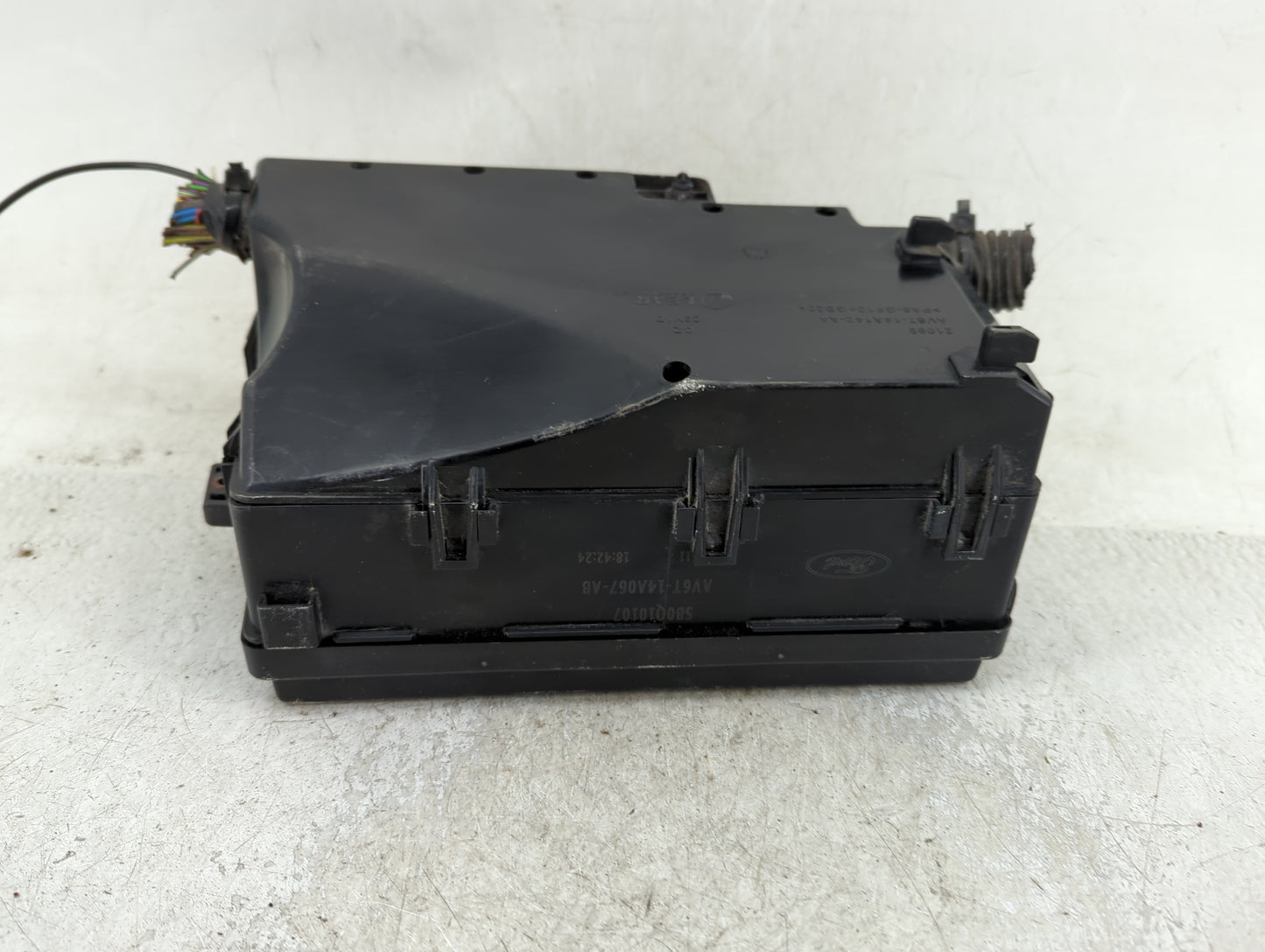 2012-2014 Ford Focus Fusebox Fuse Box Panel Relay Module P/N:AV6T-14A067-AB AV6T-14A142-AB Fits Fits 2012 2013 2014 OEM Used