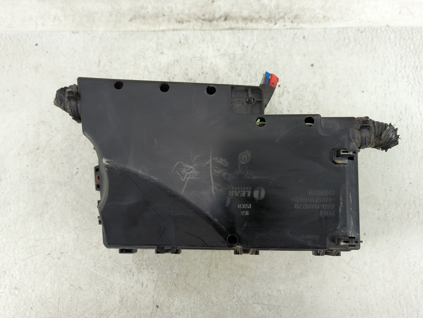 2012-2014 Ford Focus Fusebox Fuse Box Panel Relay Module P/N:AV6T-14A142-AB Fits Fits 2012 2013 2014 OEM Used Auto Parts - O