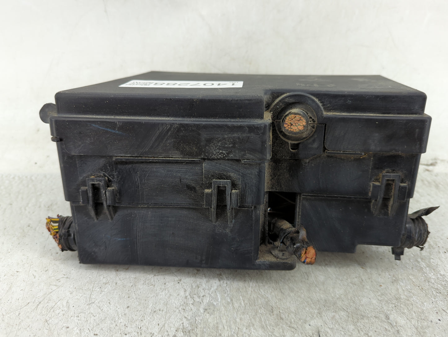 2012-2014 Ford Focus Fusebox Fuse Box Panel Relay Module P/N:AV6T-14A142-AB Fits Fits 2012 2013 2014 OEM Used Auto Parts - O