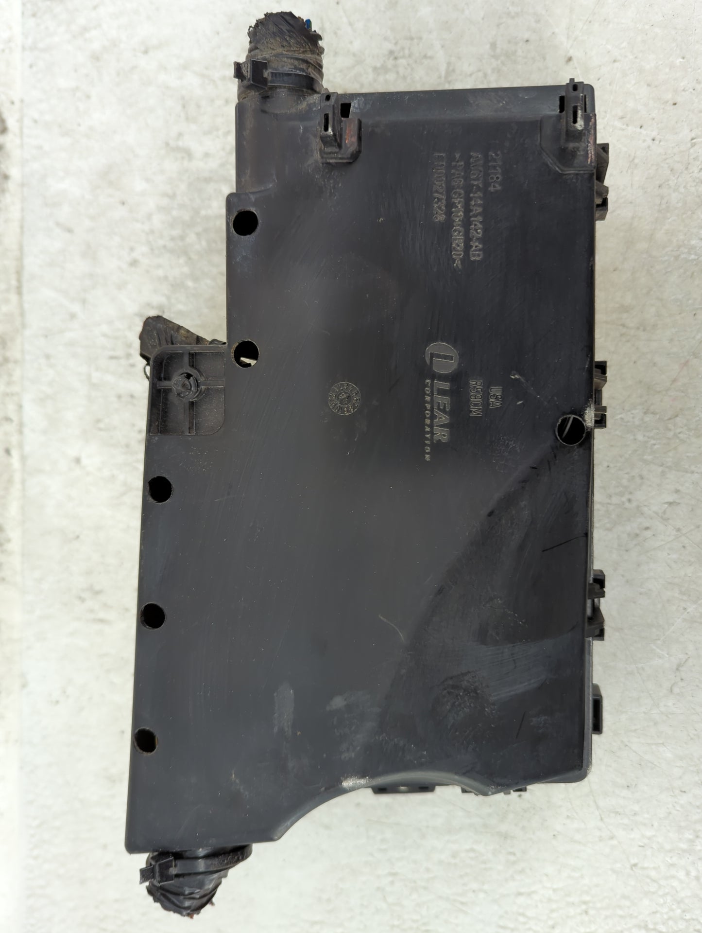 2012-2014 Ford Focus Fusebox Fuse Box Panel Relay Module P/N:AV6T-14A142-AB Fits Fits 2012 2013 2014 OEM Used Auto Parts - O