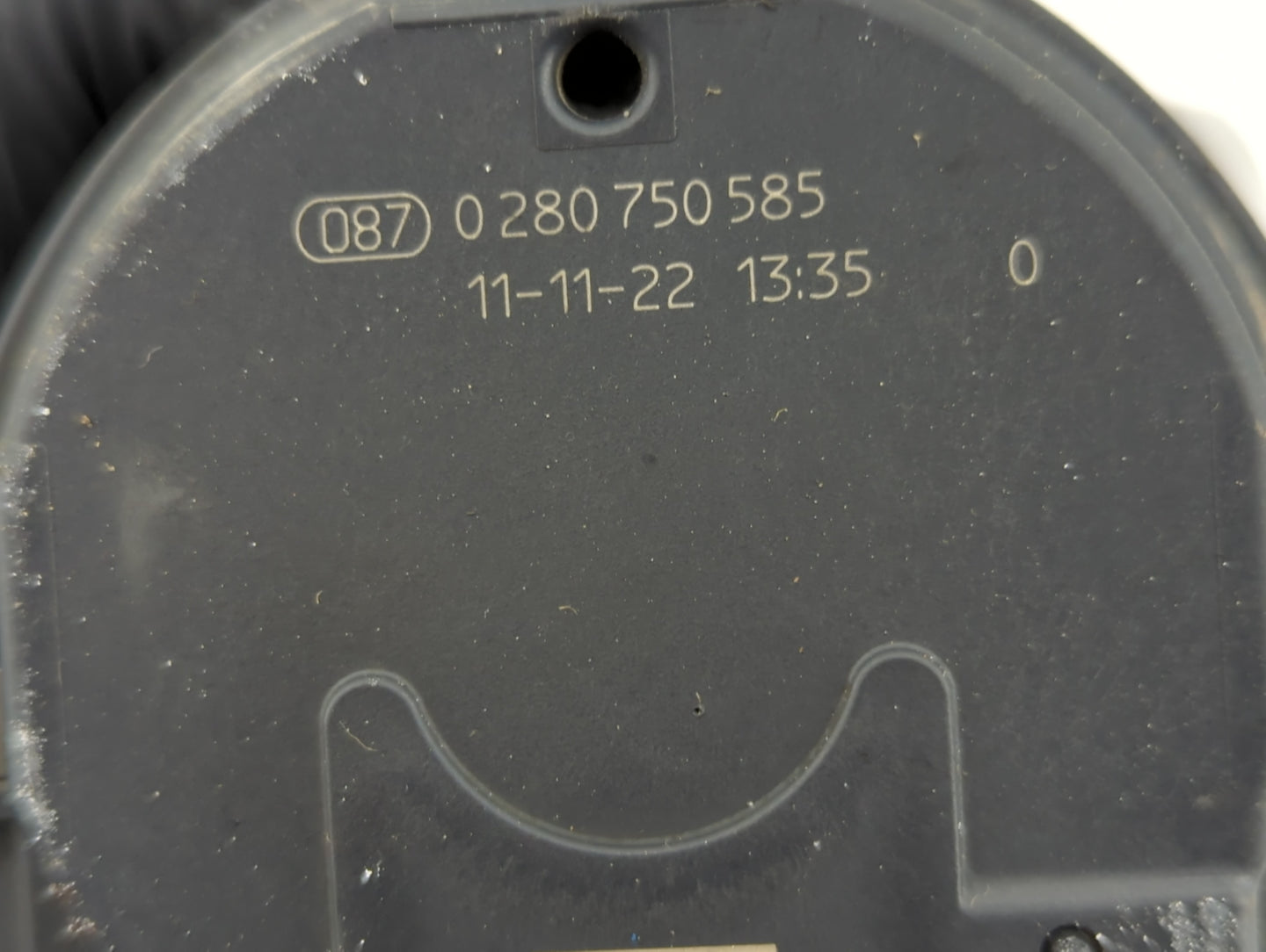 2012-2013 Ford Focus Throttle Body P/N:0 280 750 585 Fits Fits 2012 2013 2014 2015 2016 2017 OEM Used Auto Parts - Oemusedau