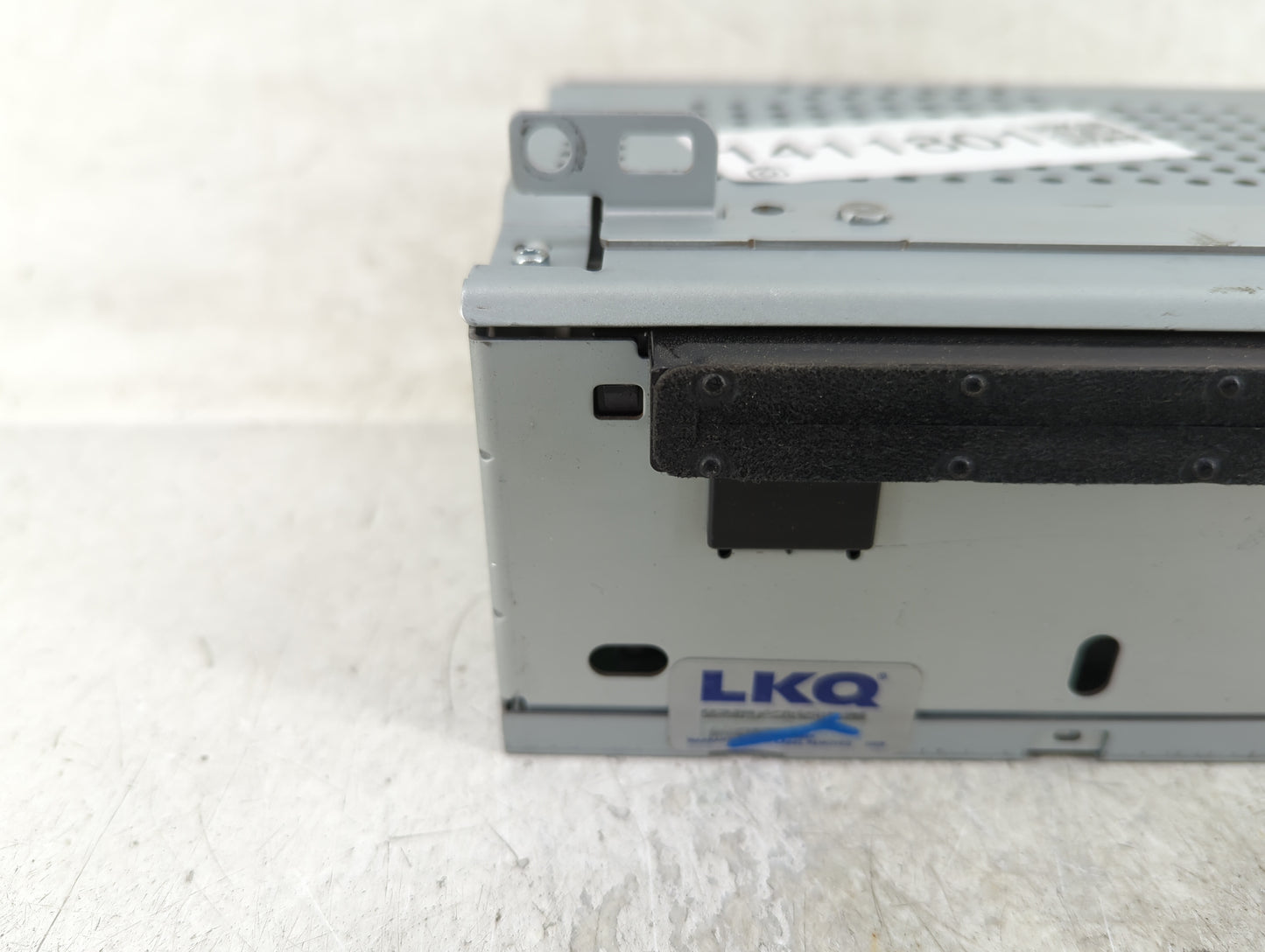 2012-2014 Ford Focus Radio AM FM Cd Player Receiver Replacement P/N:CM5T-19C107-KB Fits Fits 2012 2013 2014 OEM Used Auto Pa