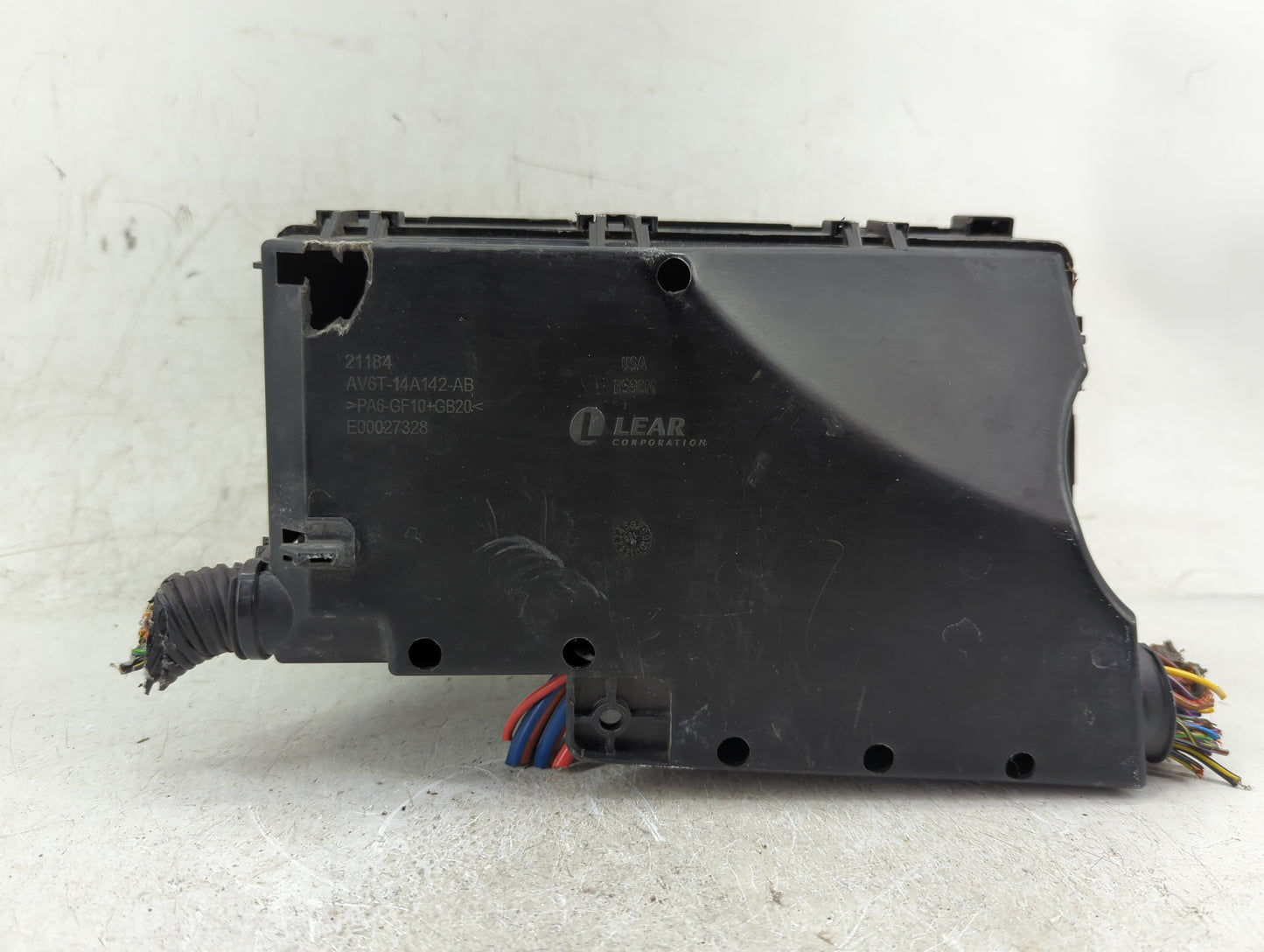 2012-2014 Ford Focus Fusebox Fuse Box Panel Relay Module P/N:21090000001 Fits Fits 2012 2013 2014 OEM Used Auto Parts - Oemu
