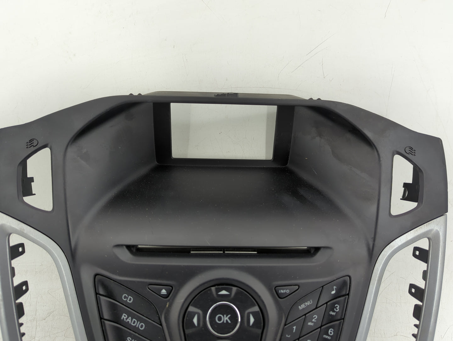 2012-2013 Ford Focus Radio Control Panel - Oemusedautoparts1.com